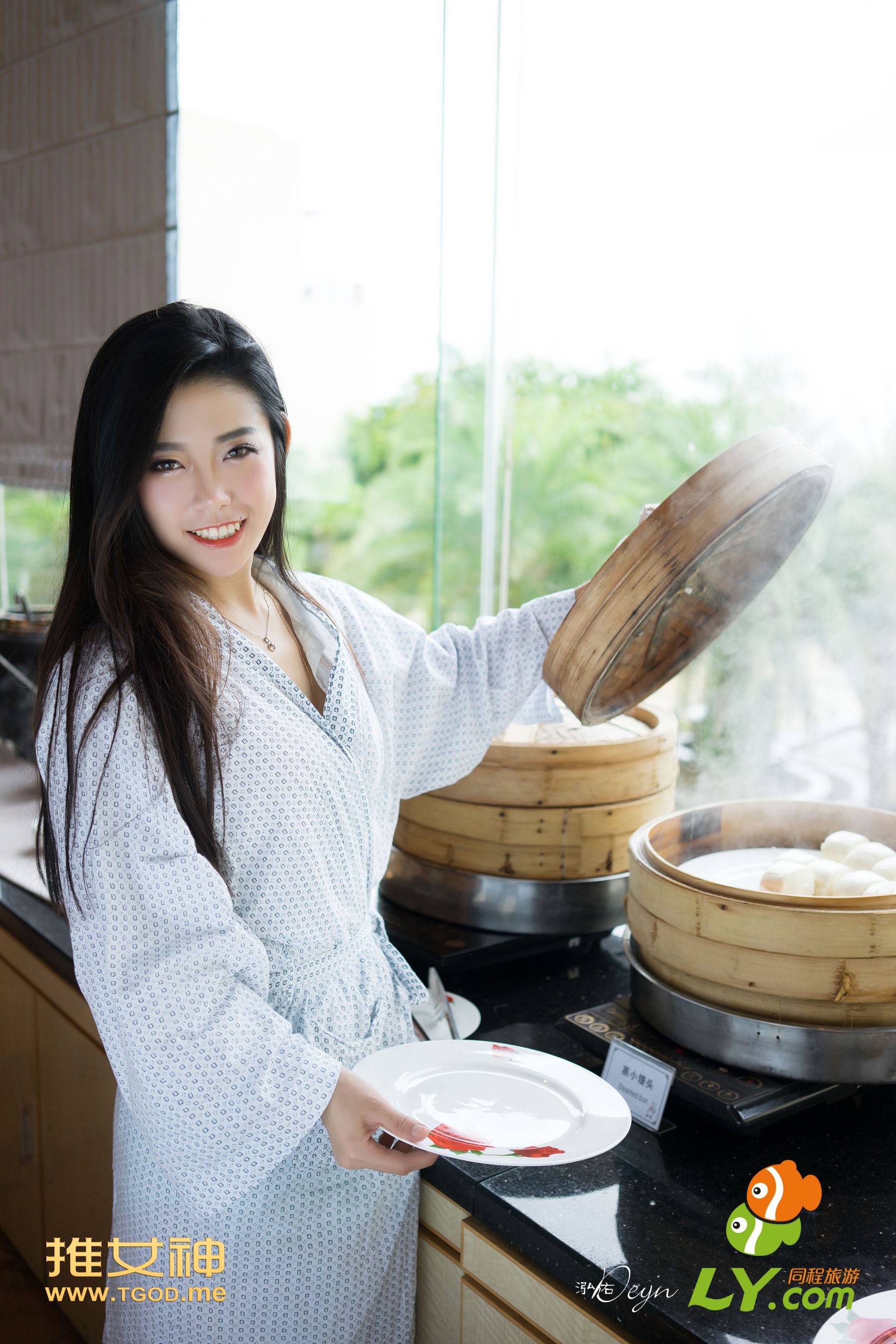 本能Luvian《女神去哪儿第4期》  [TGOD推女神] 写真集