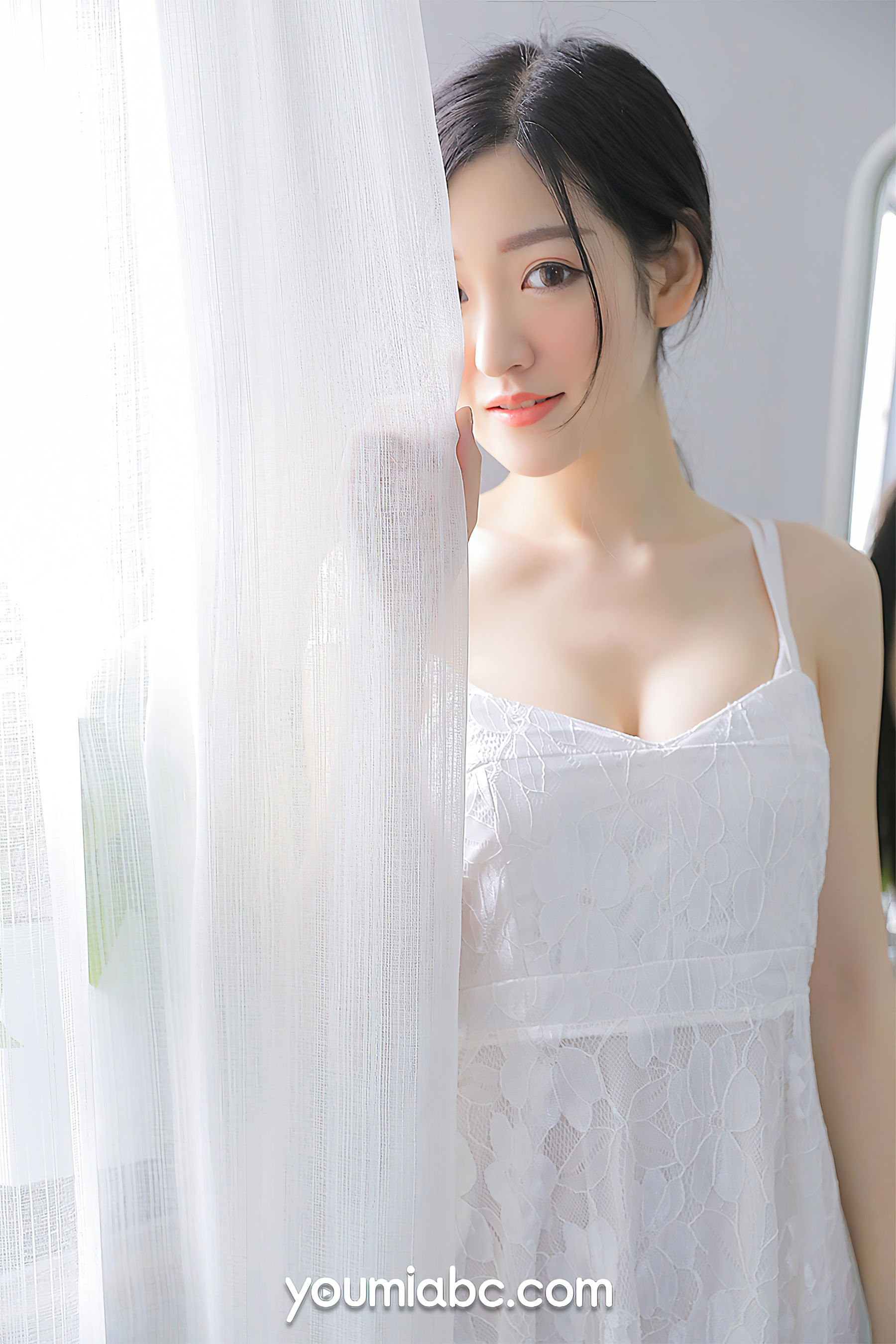 [尤蜜YouMiabc]  沈梦瑶 白裙少女