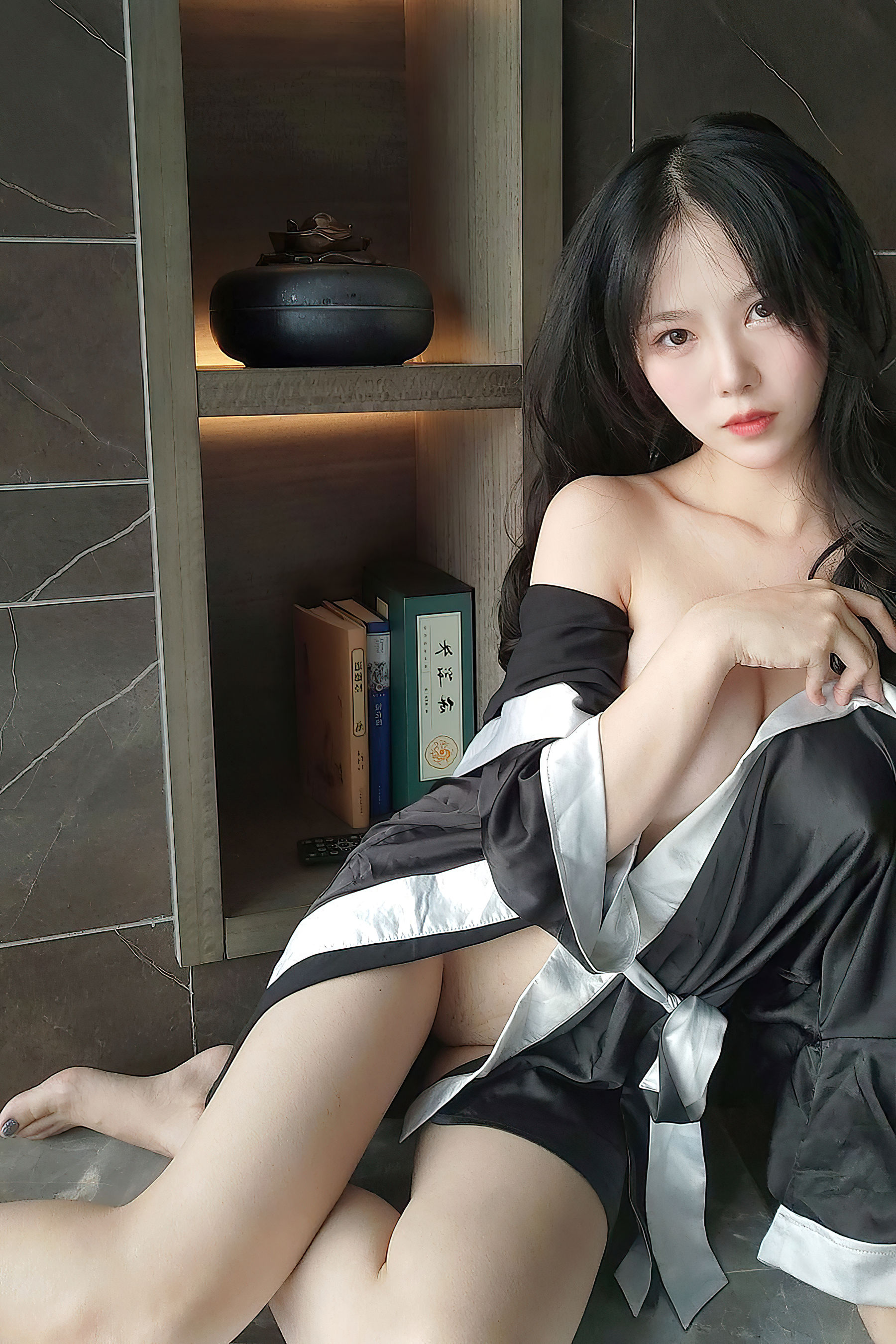 [尤蜜YouMiabc]  抖娘利世 今夜不归