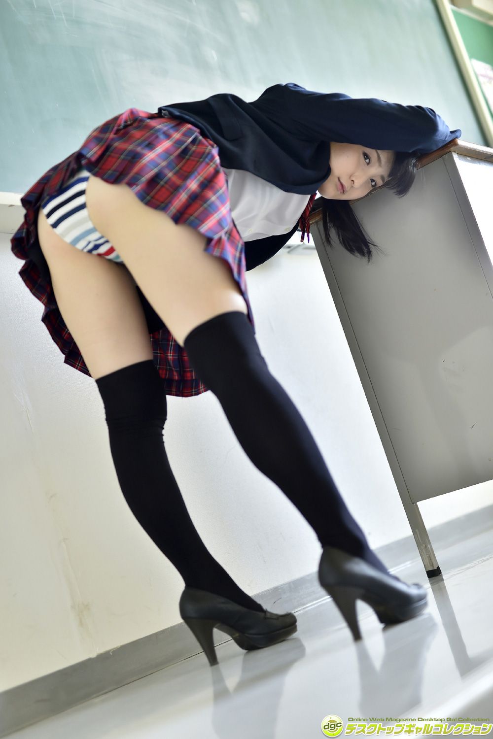 平野聪子《黒髪ロングに透き通る美肌の正統派美少女!》 [DGC] NO.1214