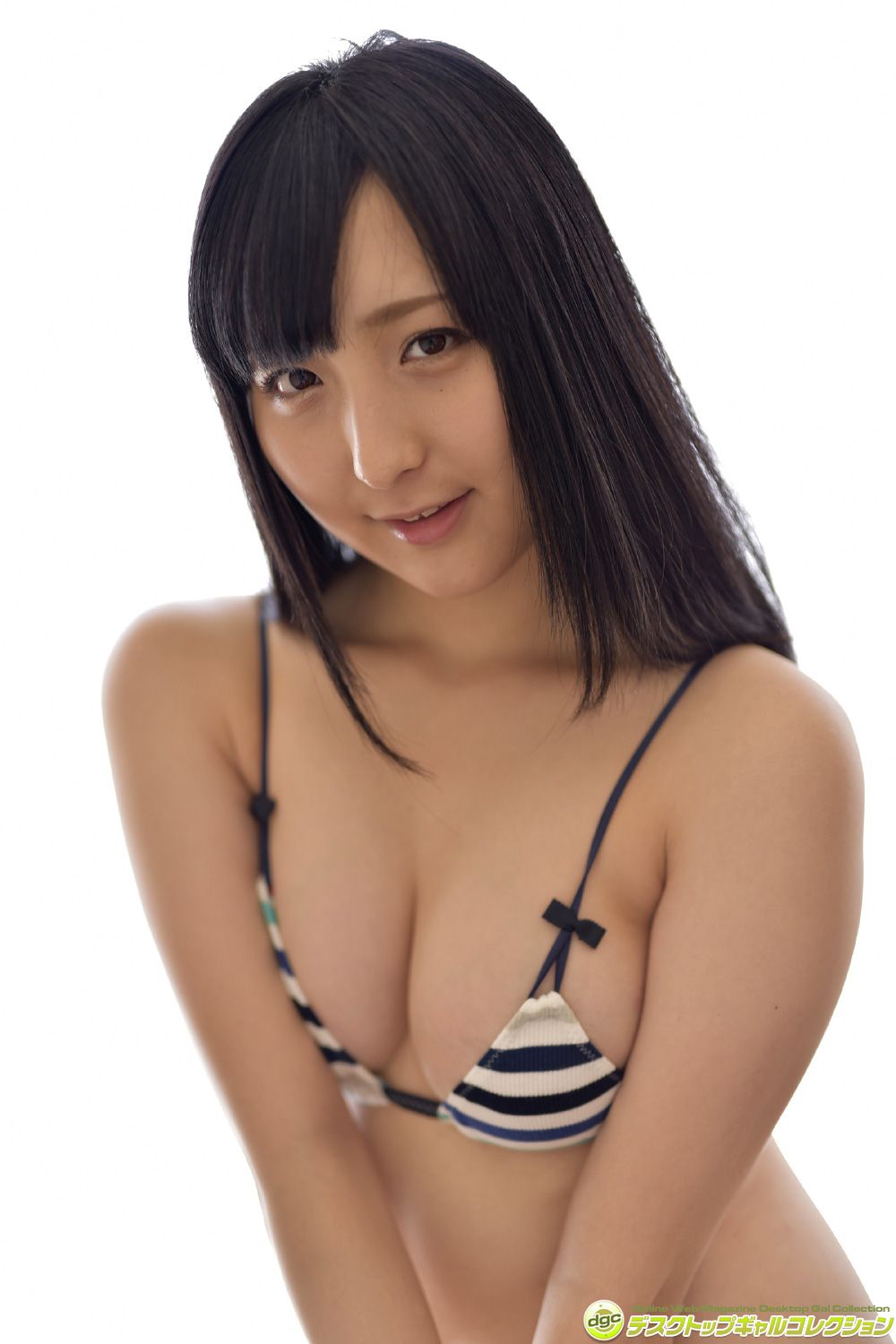 平野聪子《黒髪ロングに透き通る美肌の正統派美少女!》 [DGC] NO.1214