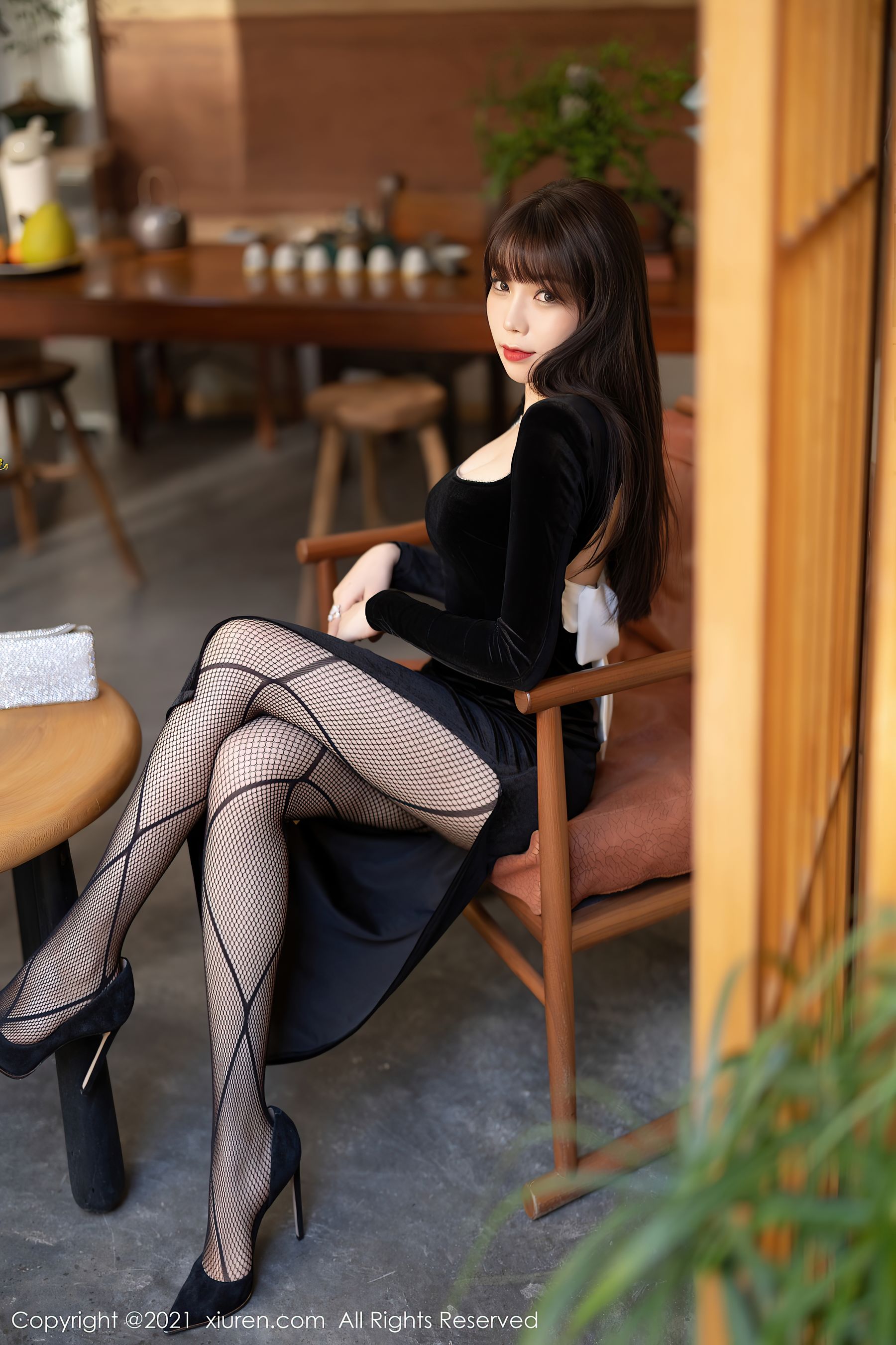[秀人XiuRen] No.4322 芝芝Booty