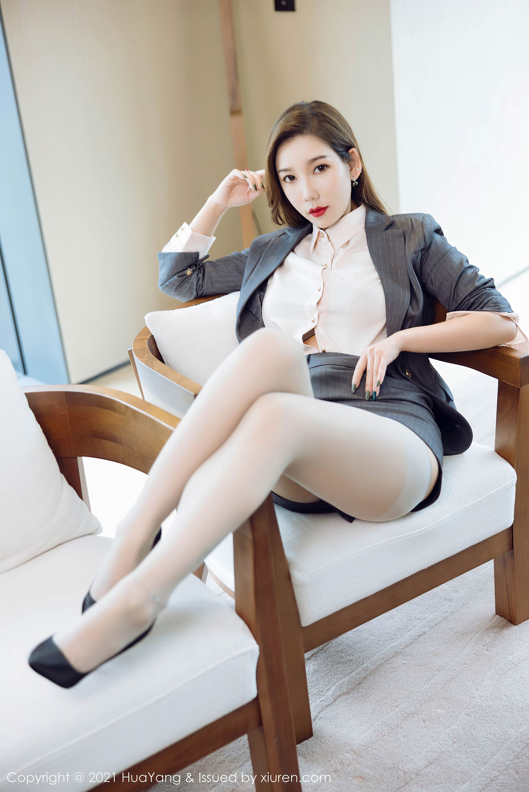 [花漾HuaYang] Vol.470 艾静香
