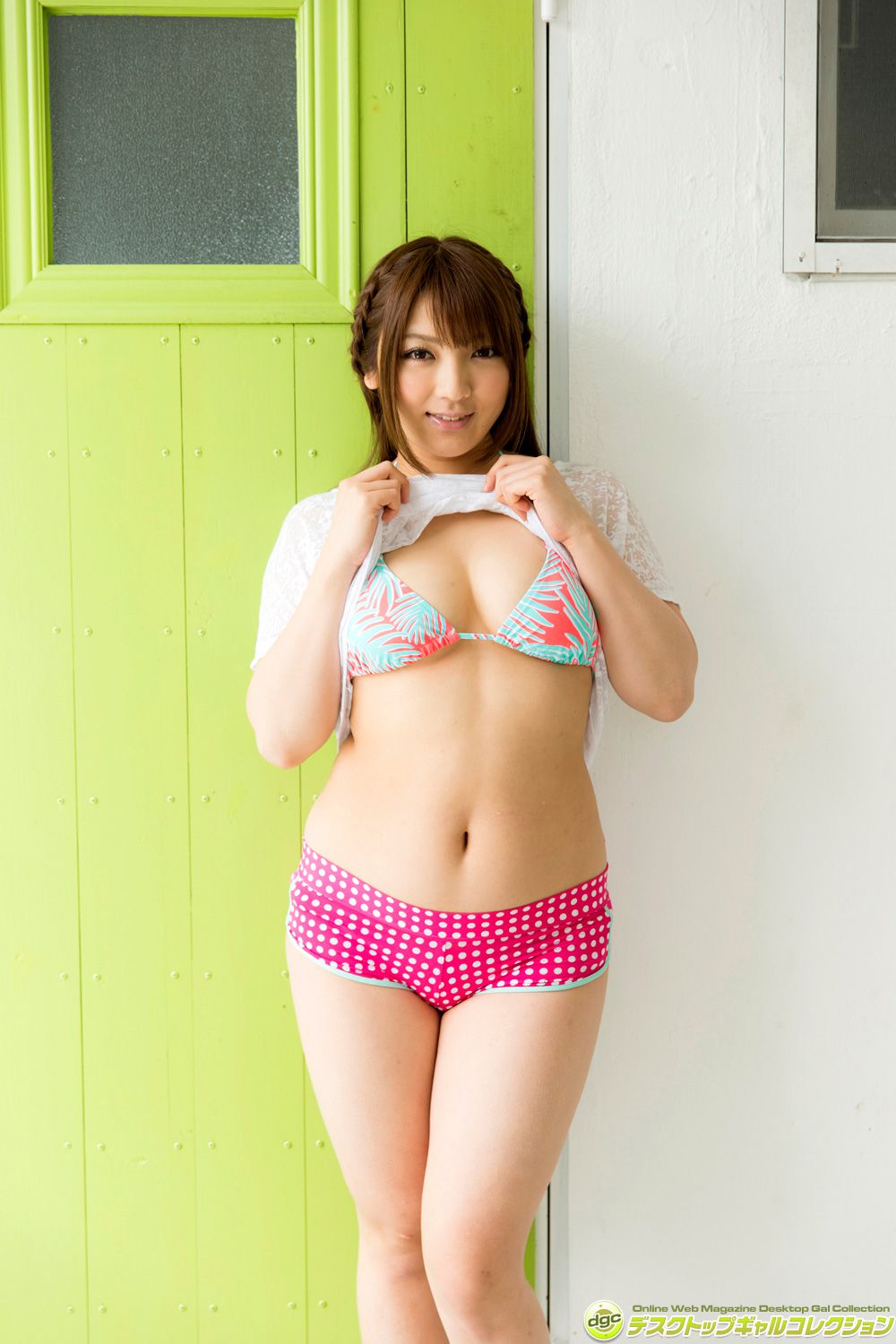 神咲詩織《男を虜にするGカップのふわふわオッパイ!》 [DGC] NO.1231