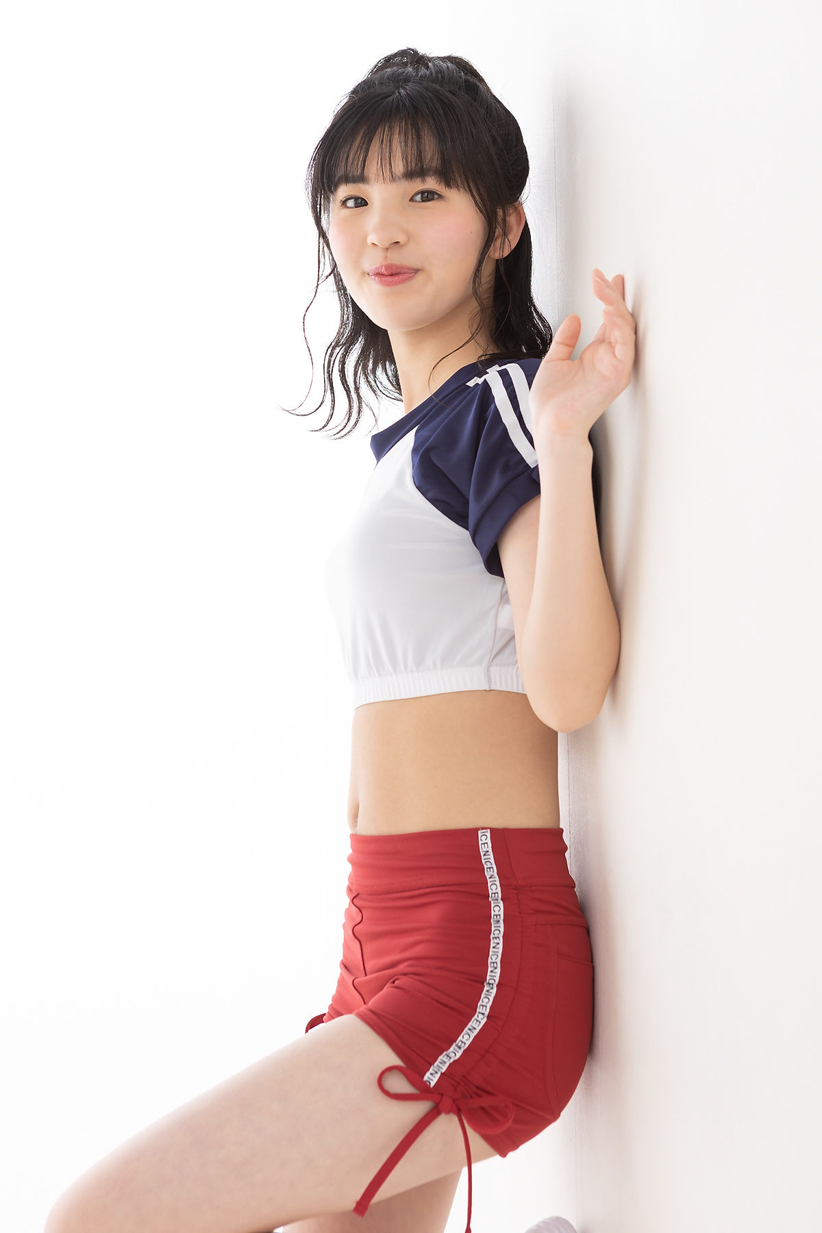 [Minisuka.tv] Ami Manabe 眞辺あみ - Fresh-idol Gallery 83