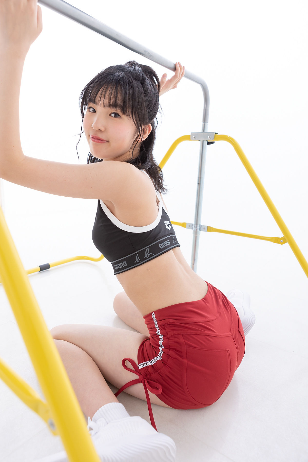 [Minisuka.tv] Ami Manabe 眞辺あみ - Fresh-idol Gallery 84