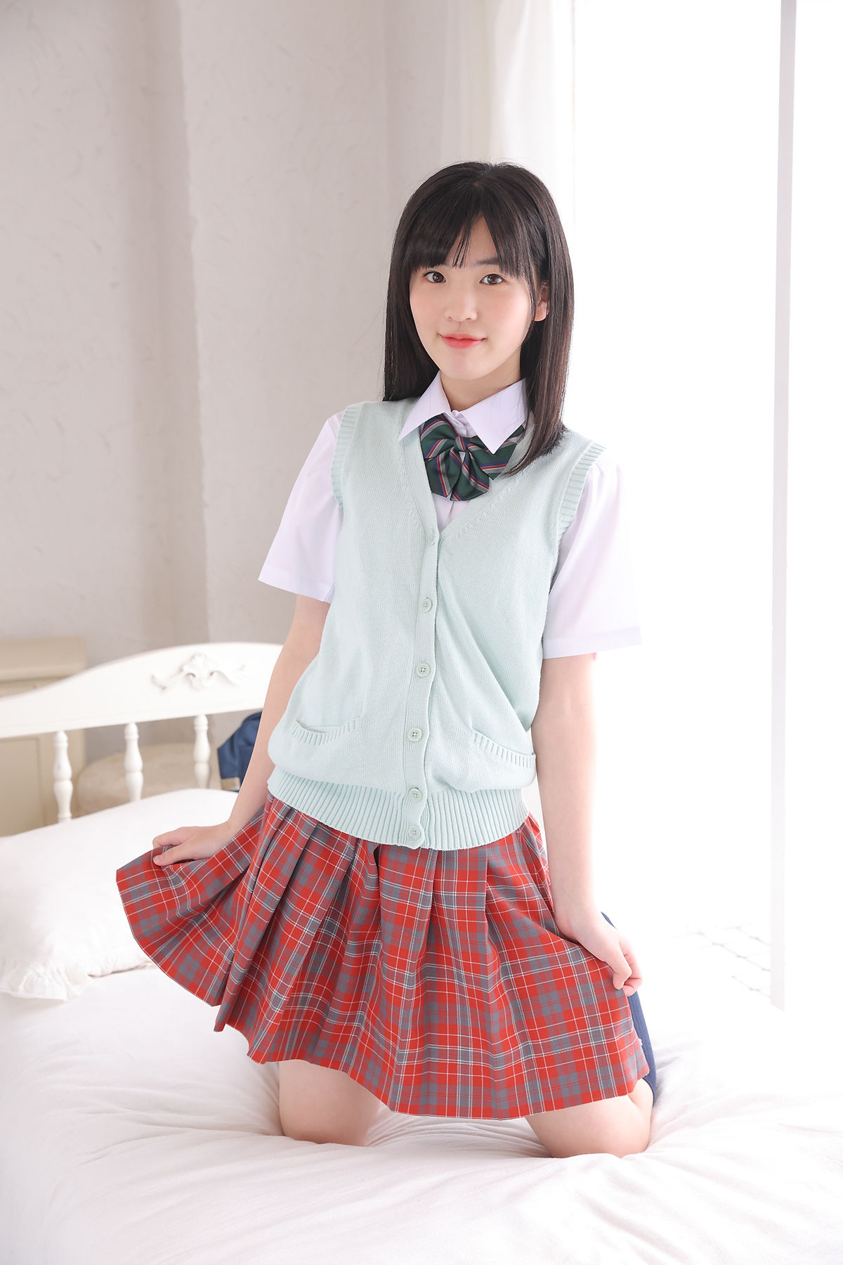 [Minisuka.tv] Ami Manabe 眞辺あみ - Fresh-idol Gallery 88