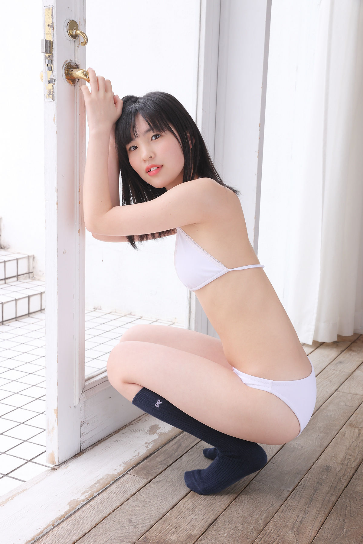 [Minisuka.tv] Ami Manabe 眞辺あみ - Fresh-idol Gallery 89