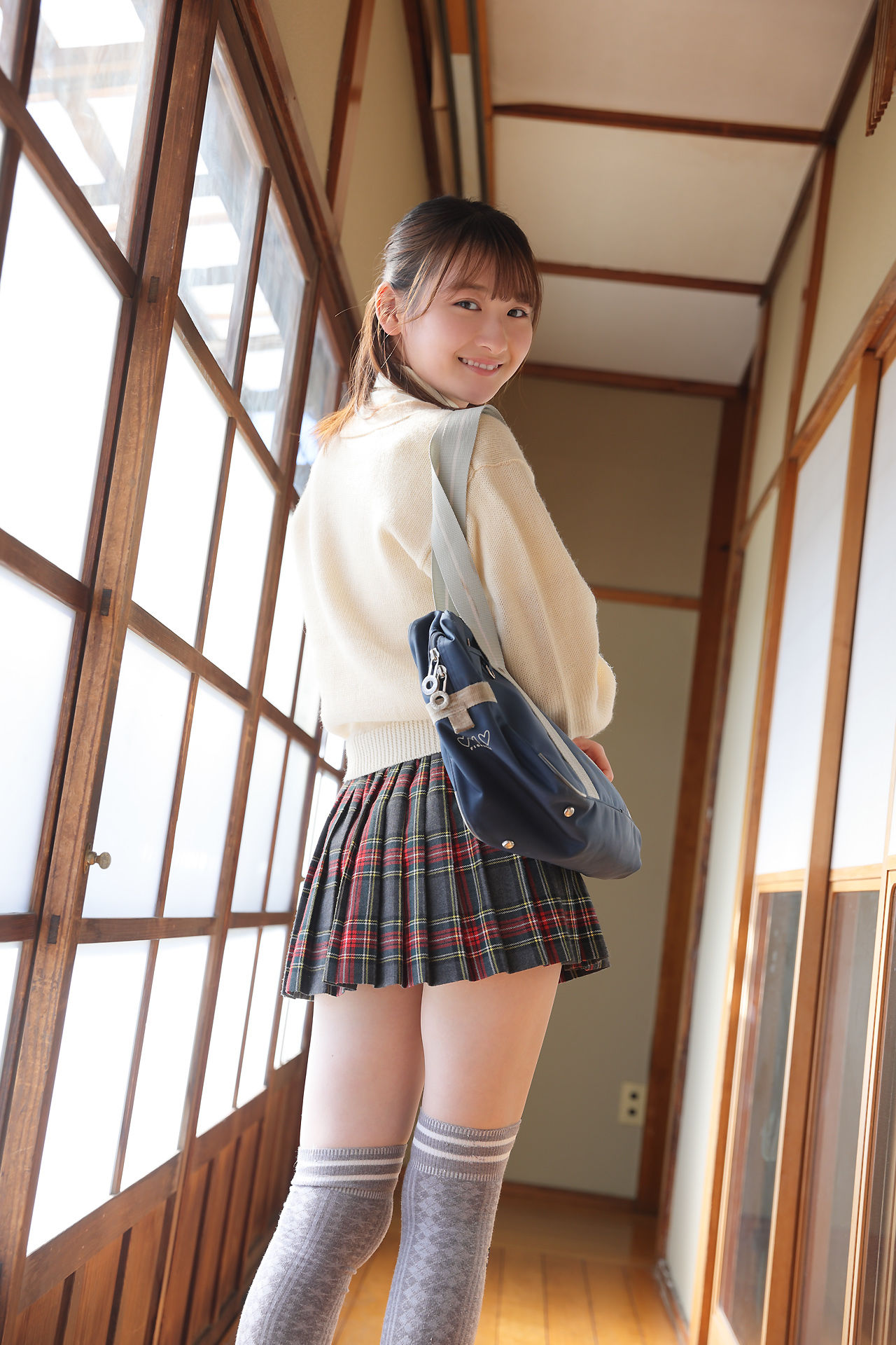 [Minisuka.tv] Asami Kondou 近藤あさみ - Limited Gallery 33.1