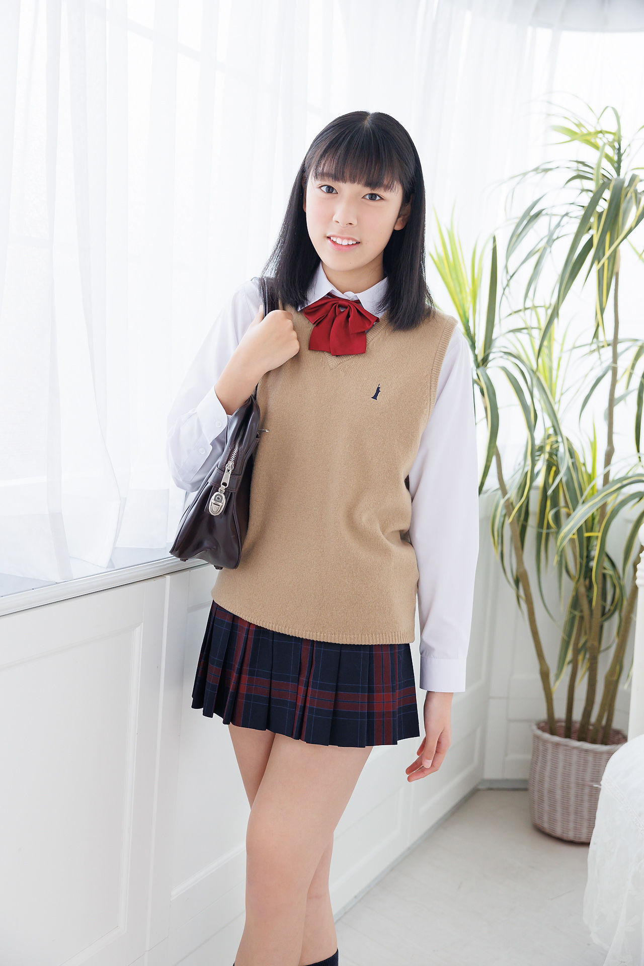 [Minisuka.tv] Eyu Hirayama 平山えゆ - Regular Gallery 01