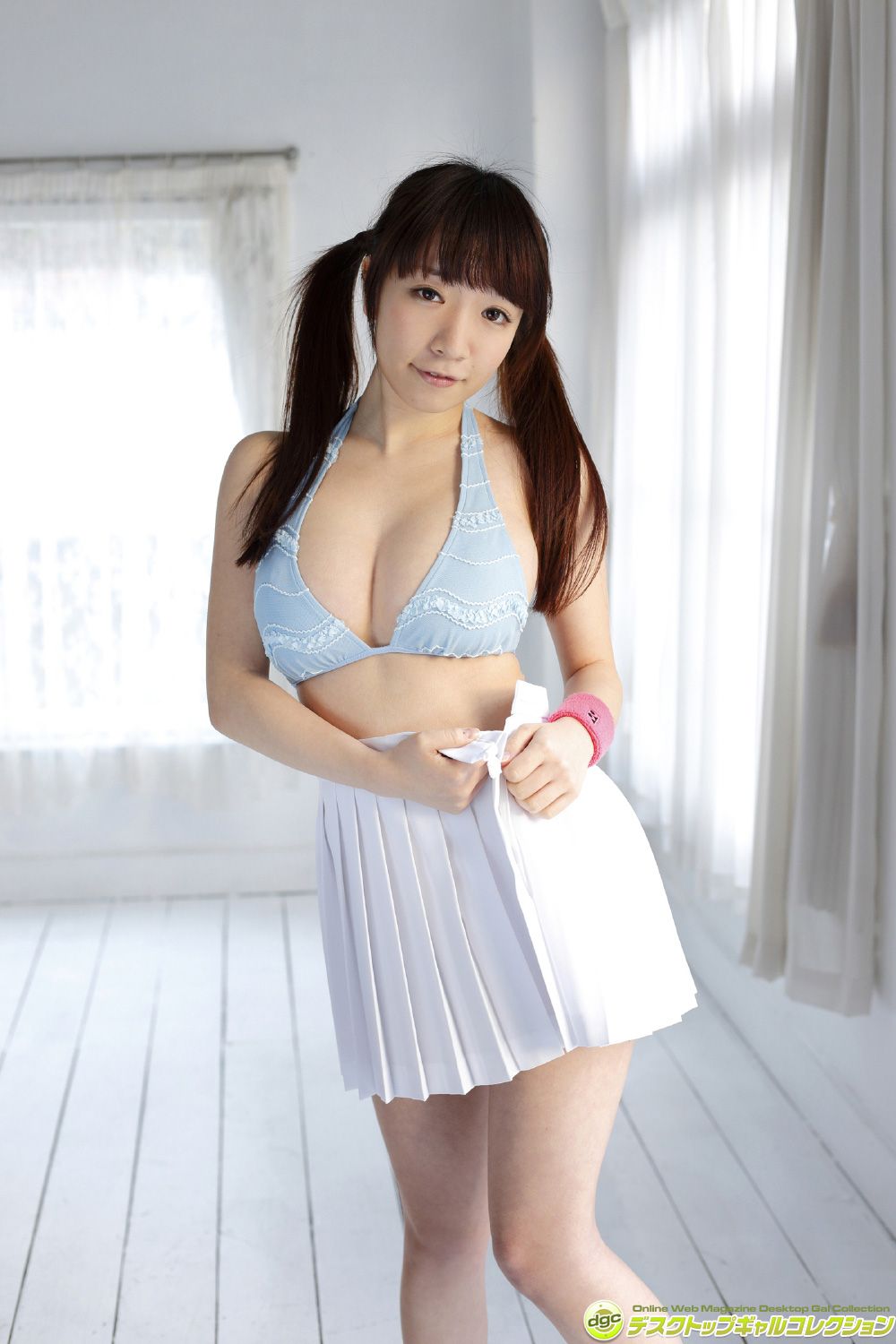 清水あいり/清水爱理《ベビーフェイスにド迫力なぶるるんバスト！》 [DGC] NO.1240