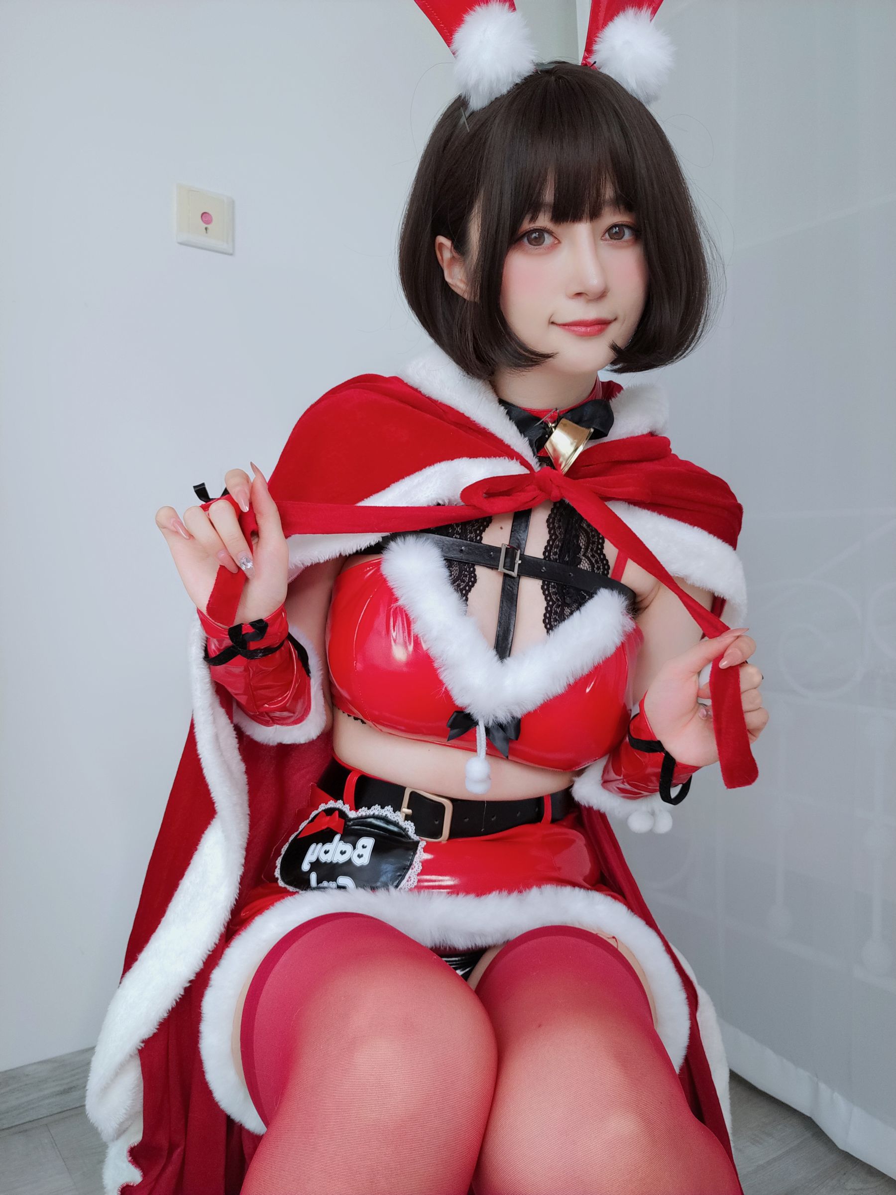 [网红COS] Coser小姐姐白银 - Merry Christmas