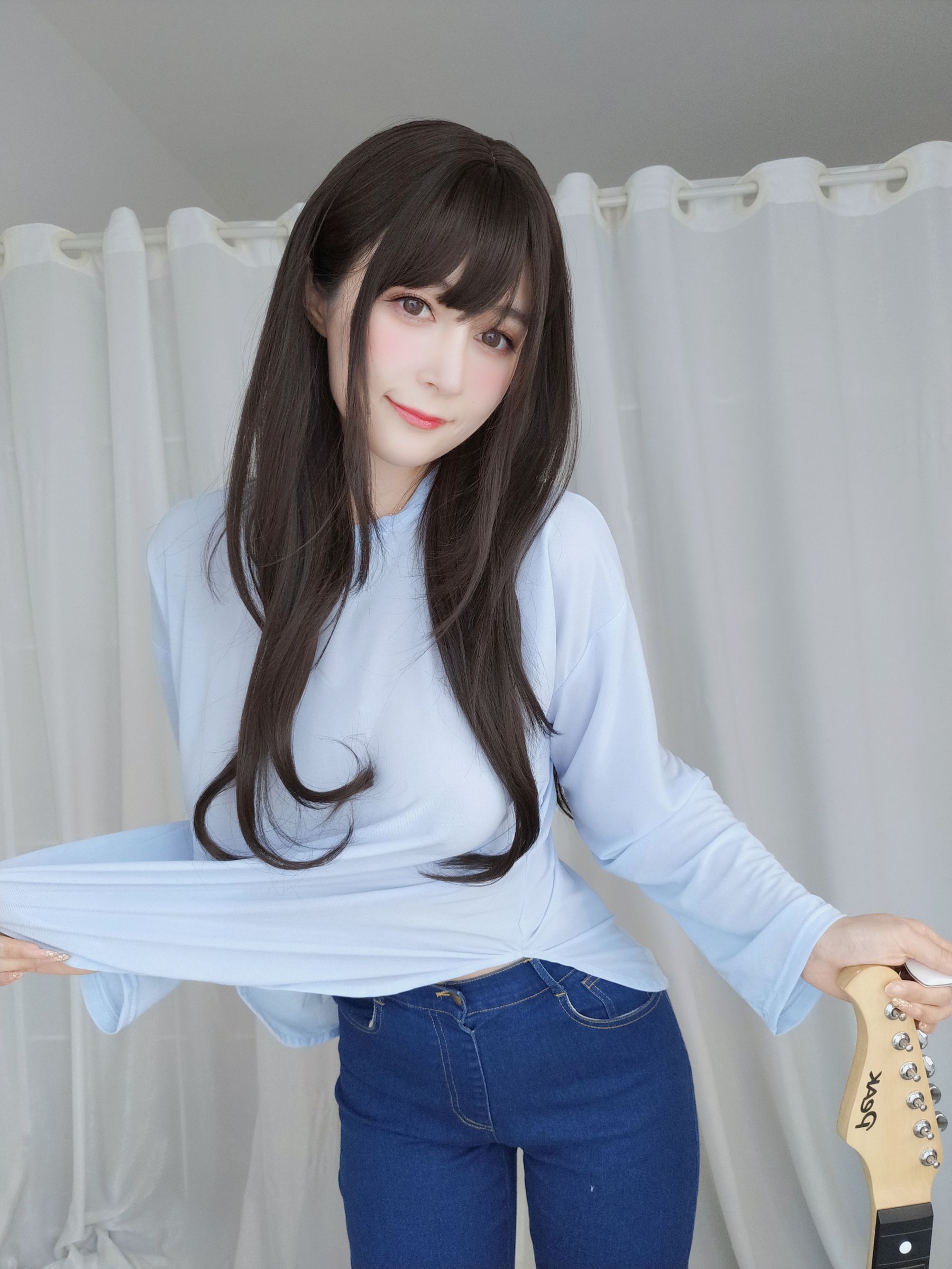 [网红COS] Coser小姐姐白银 - 妹は服を着てください