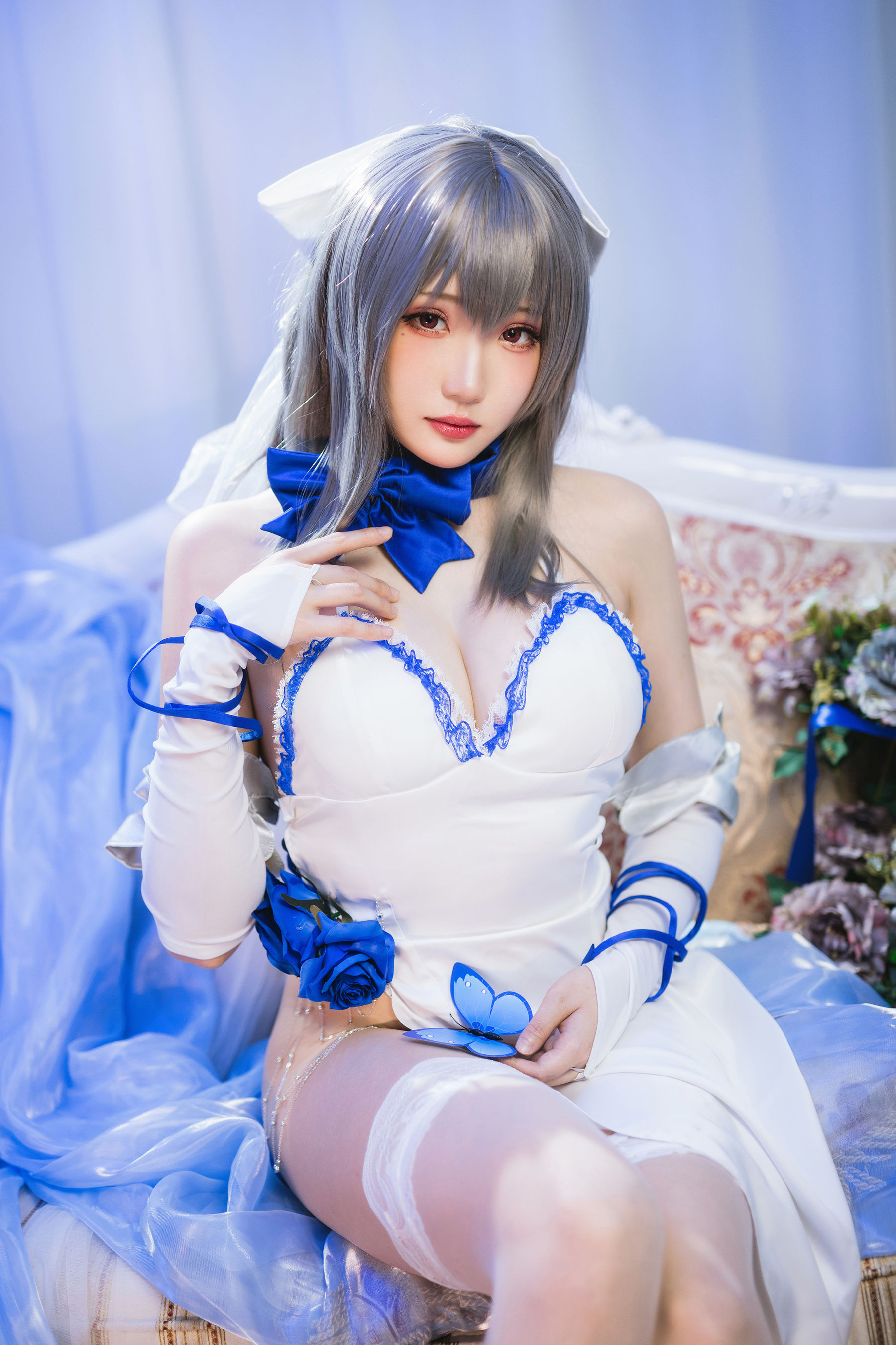 [网红COS] Coser瓜希酱福利 - 路易九世礼服