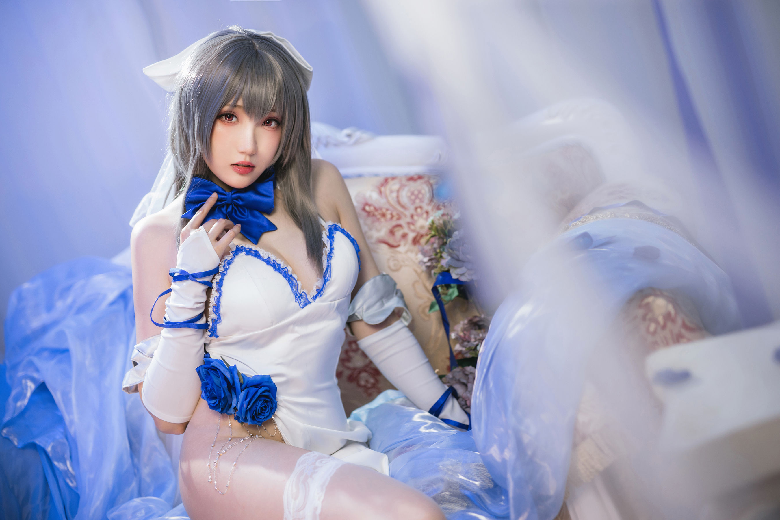 [网红COS] Coser瓜希酱福利 - 路易九世礼服