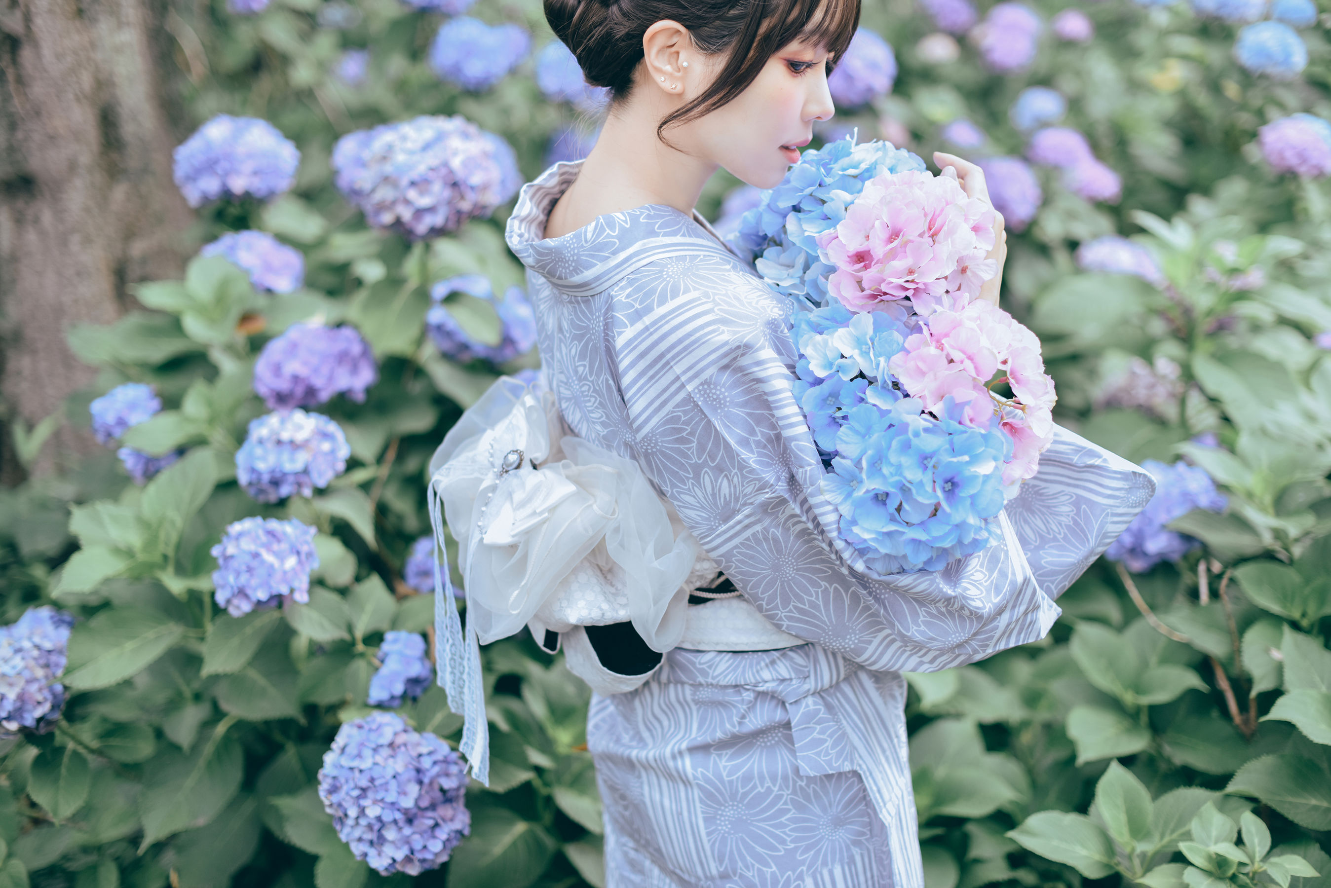 [网红COS] Ely_eee(ElyEE子) - Yukata