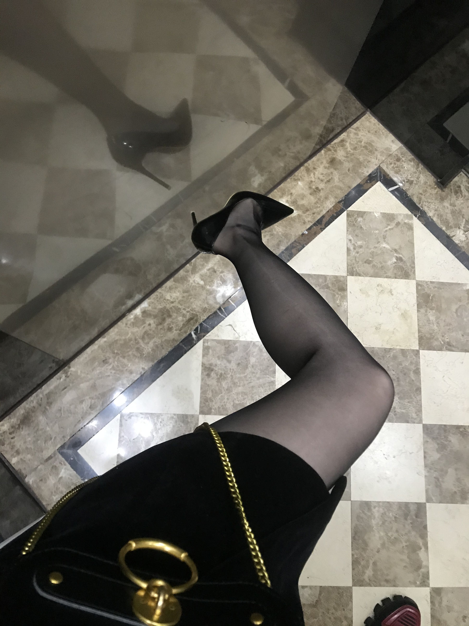 丝足博主麋鹿_Monroe 2020.03.15 会所黑丝