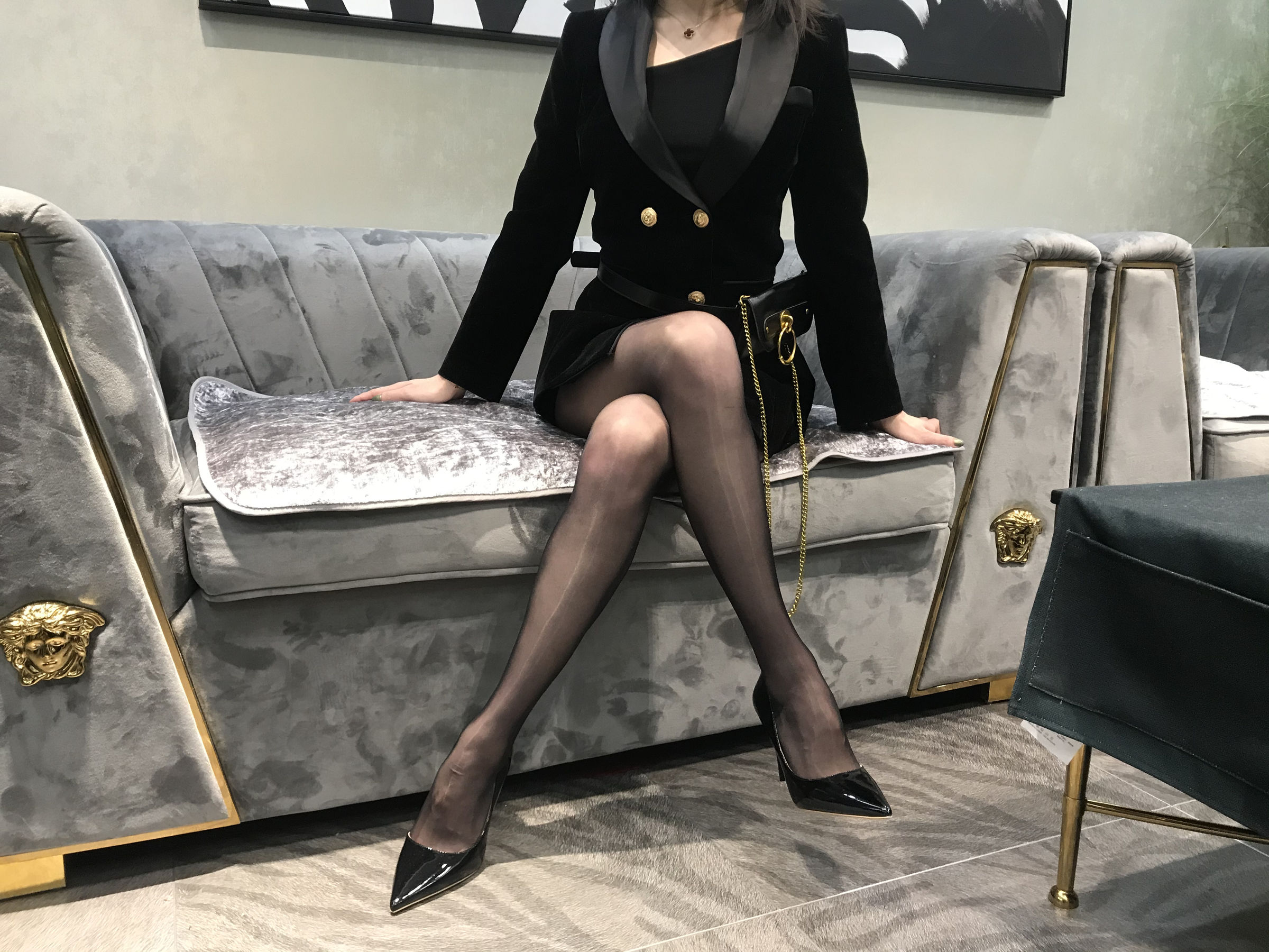 丝足博主麋鹿_Monroe 2020.03.15 会所黑丝