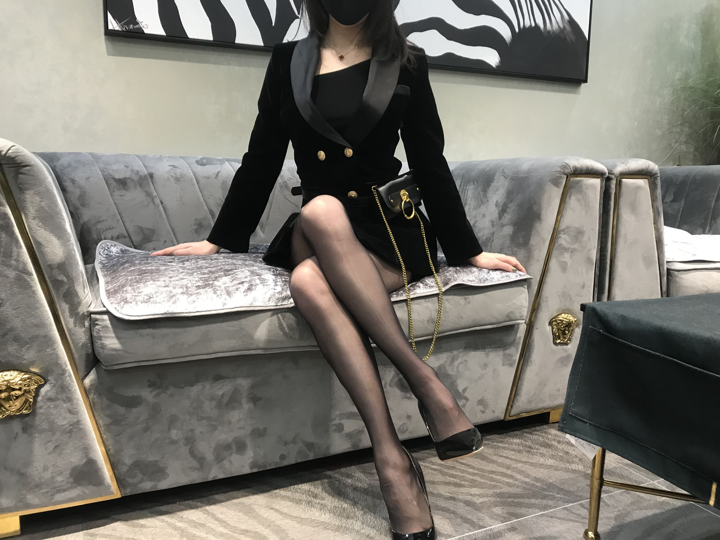丝足博主麋鹿_Monroe 2020.03.15 会所黑丝