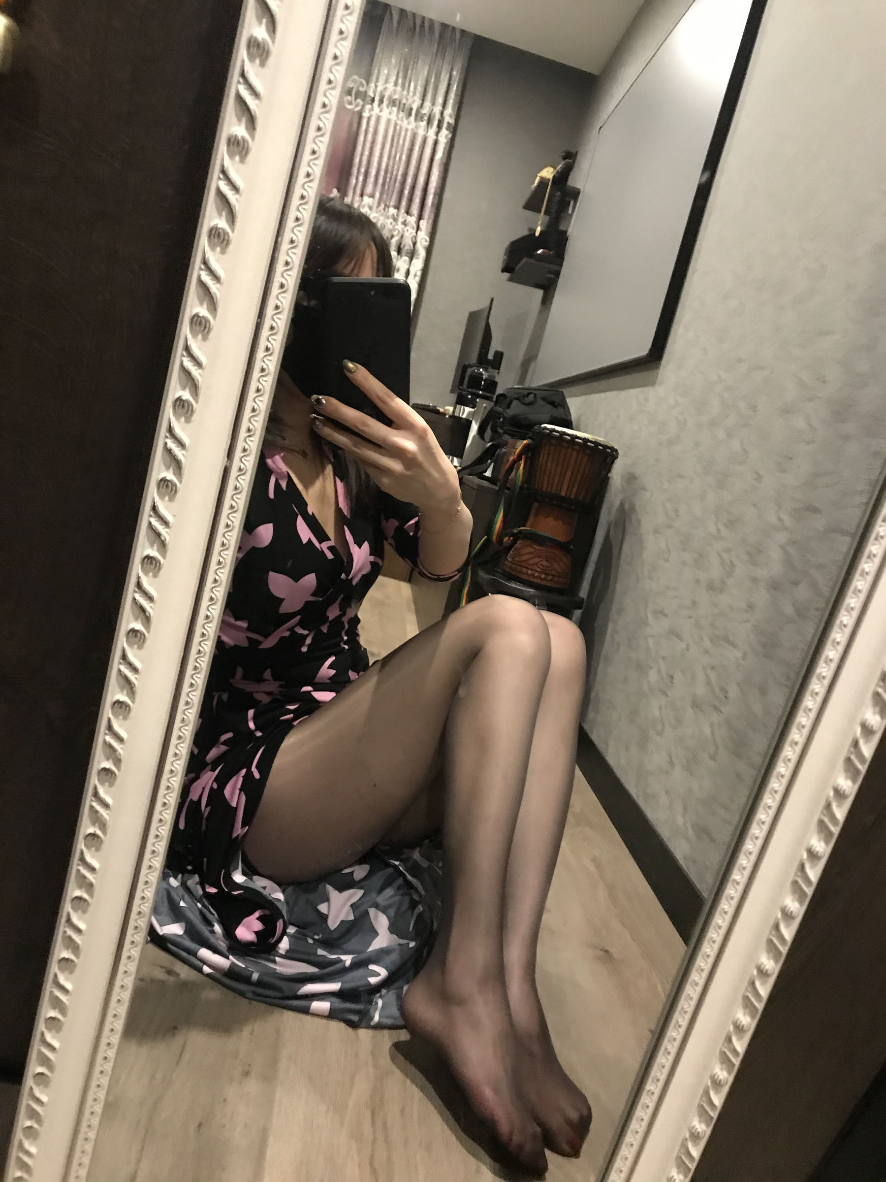 丝足博主麋鹿_Monroe 2020.03.23 包臀黑丝
