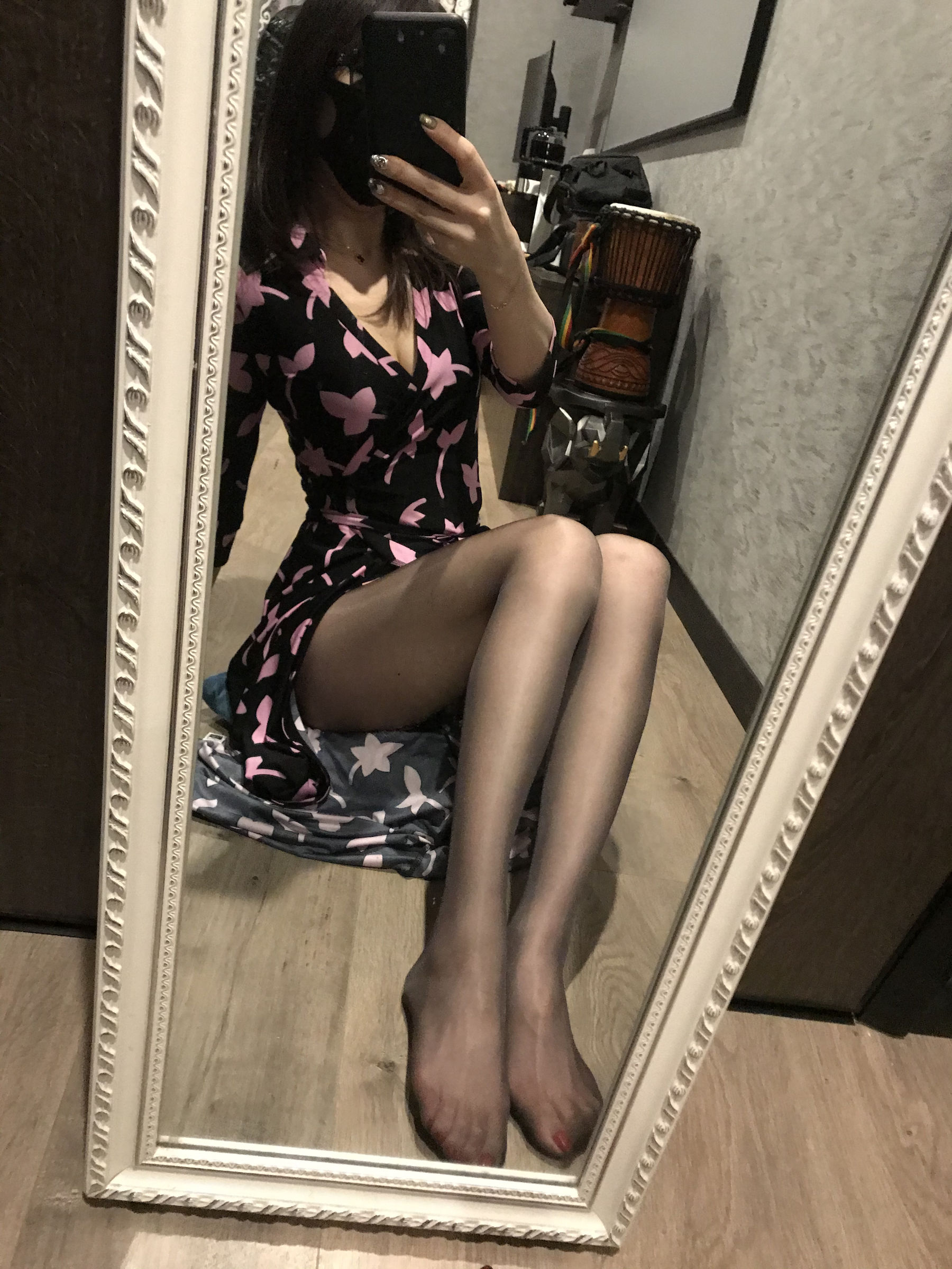 丝足博主麋鹿_Monroe 2020.03.23 包臀黑丝