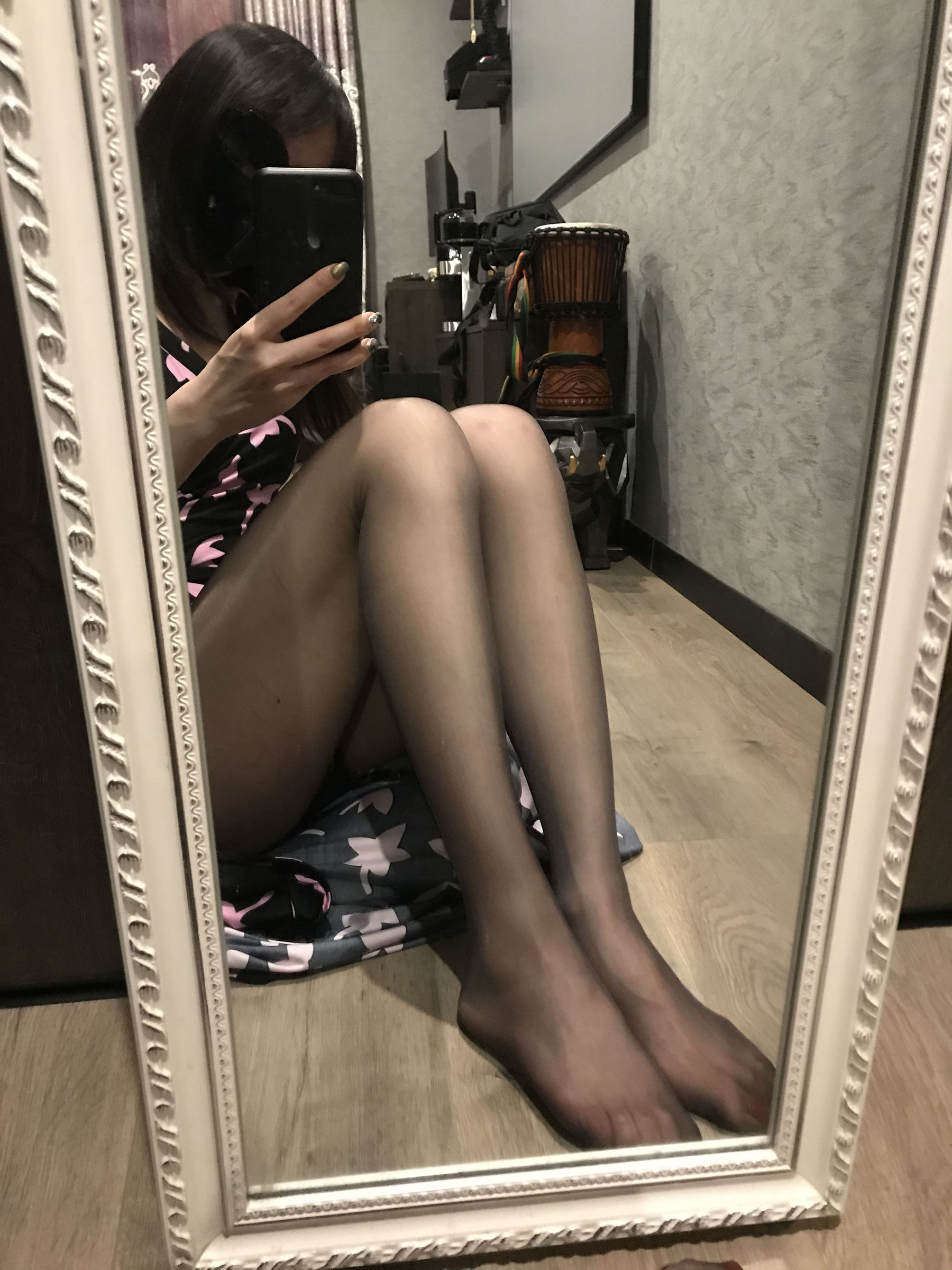 丝足博主麋鹿_Monroe 2020.03.23 包臀黑丝