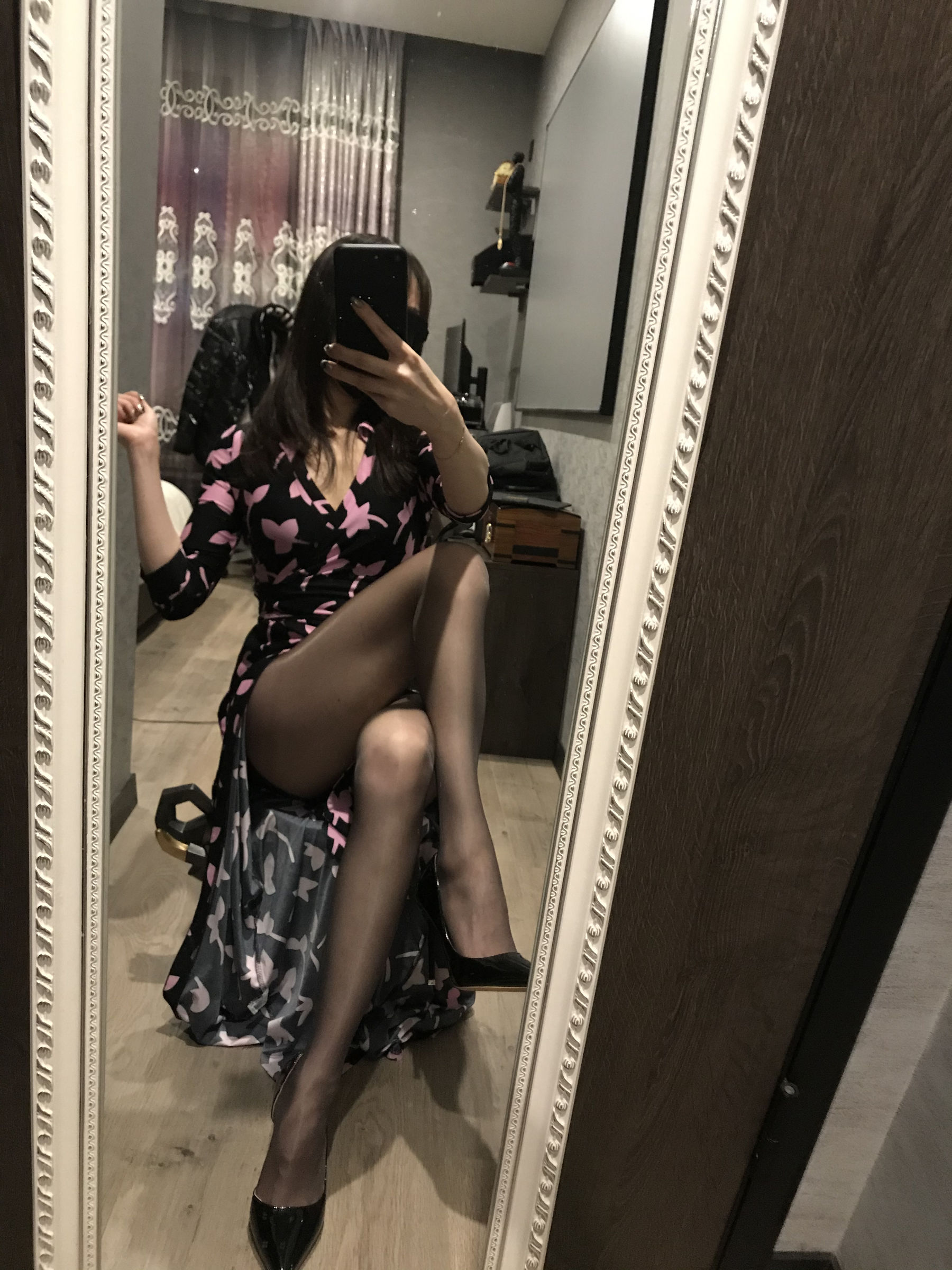 丝足博主麋鹿_Monroe 2020.03.23 包臀黑丝