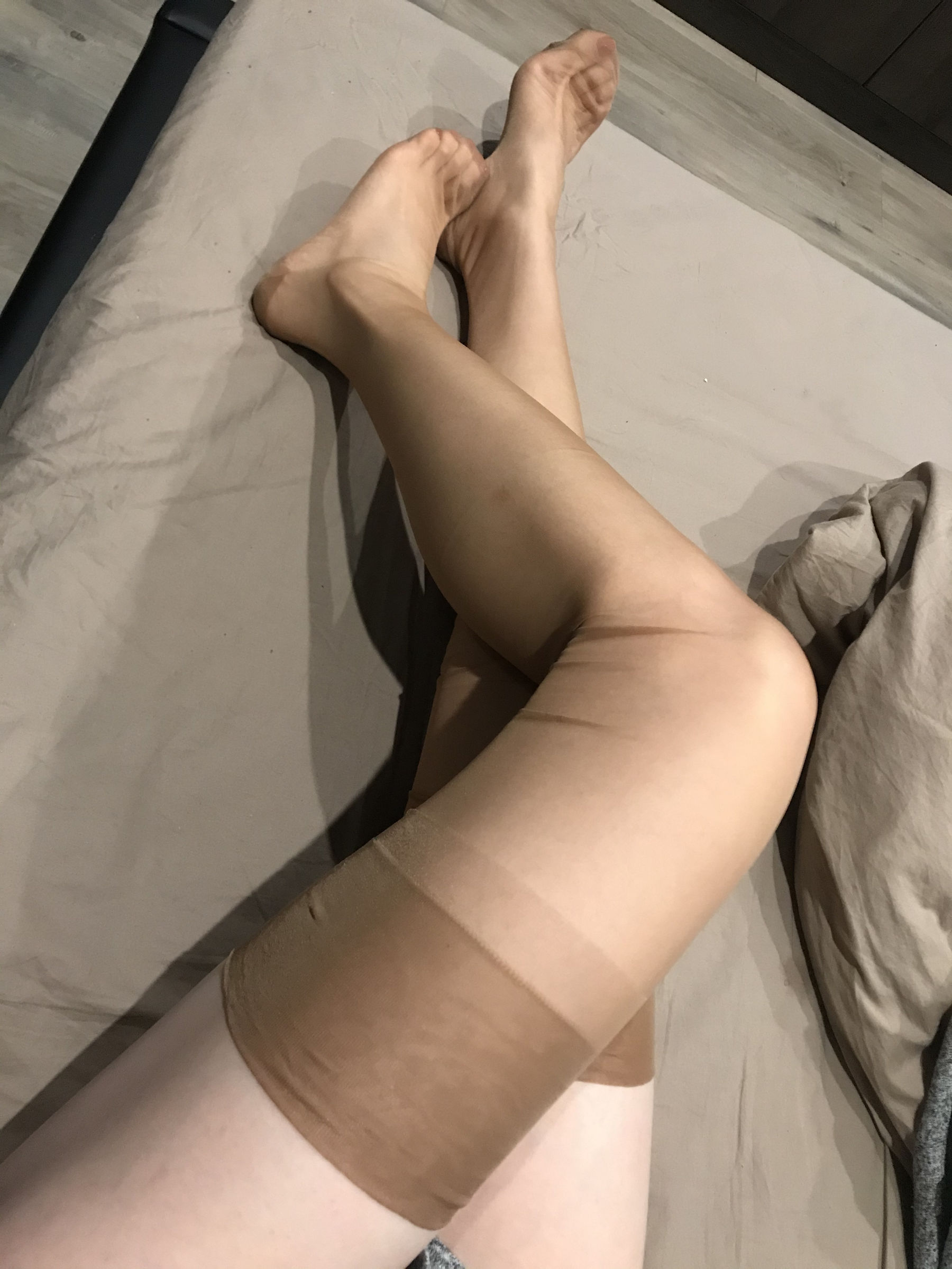 丝足博主麋鹿_Monroe 2020.03.28 丝袜集锦