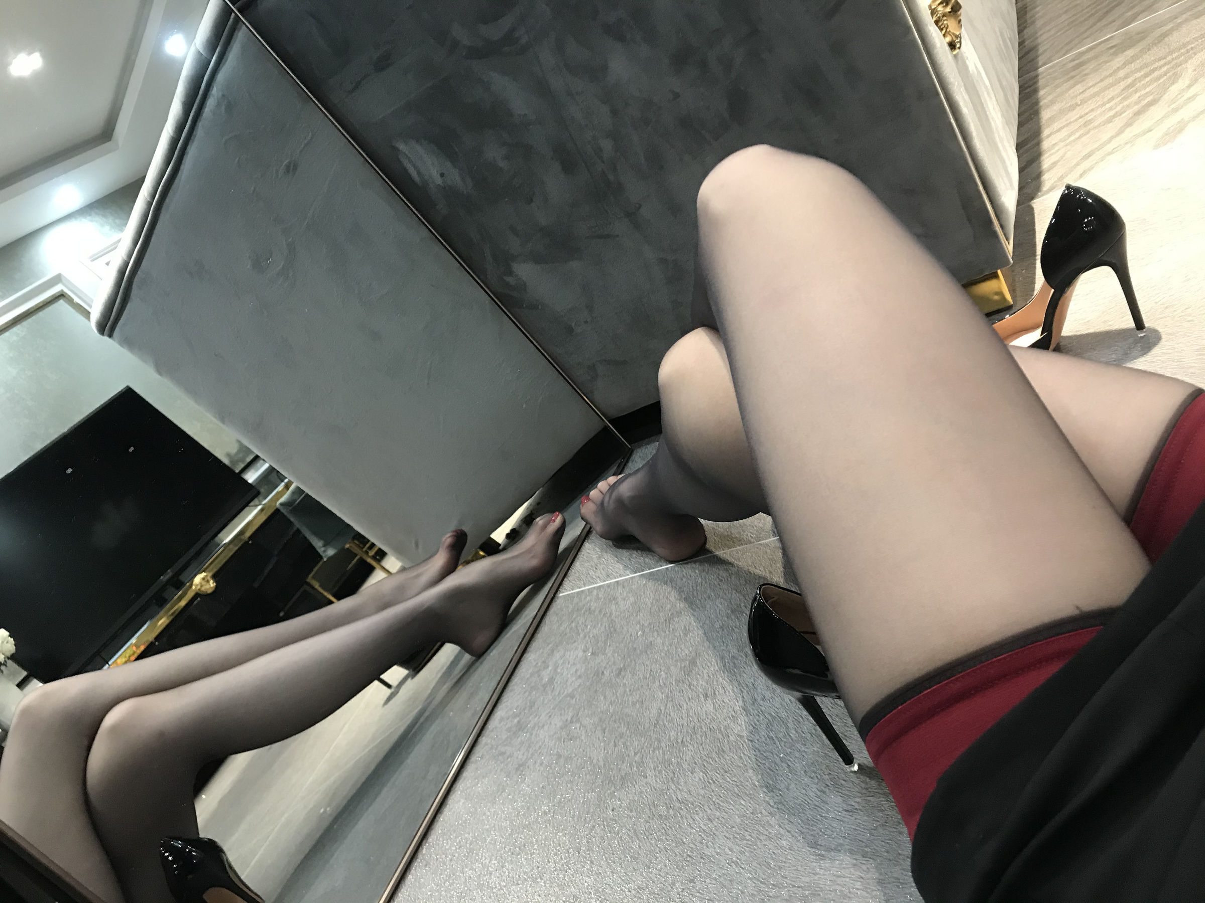 丝足博主麋鹿_Monroe 2020.04.02 黑色丝情