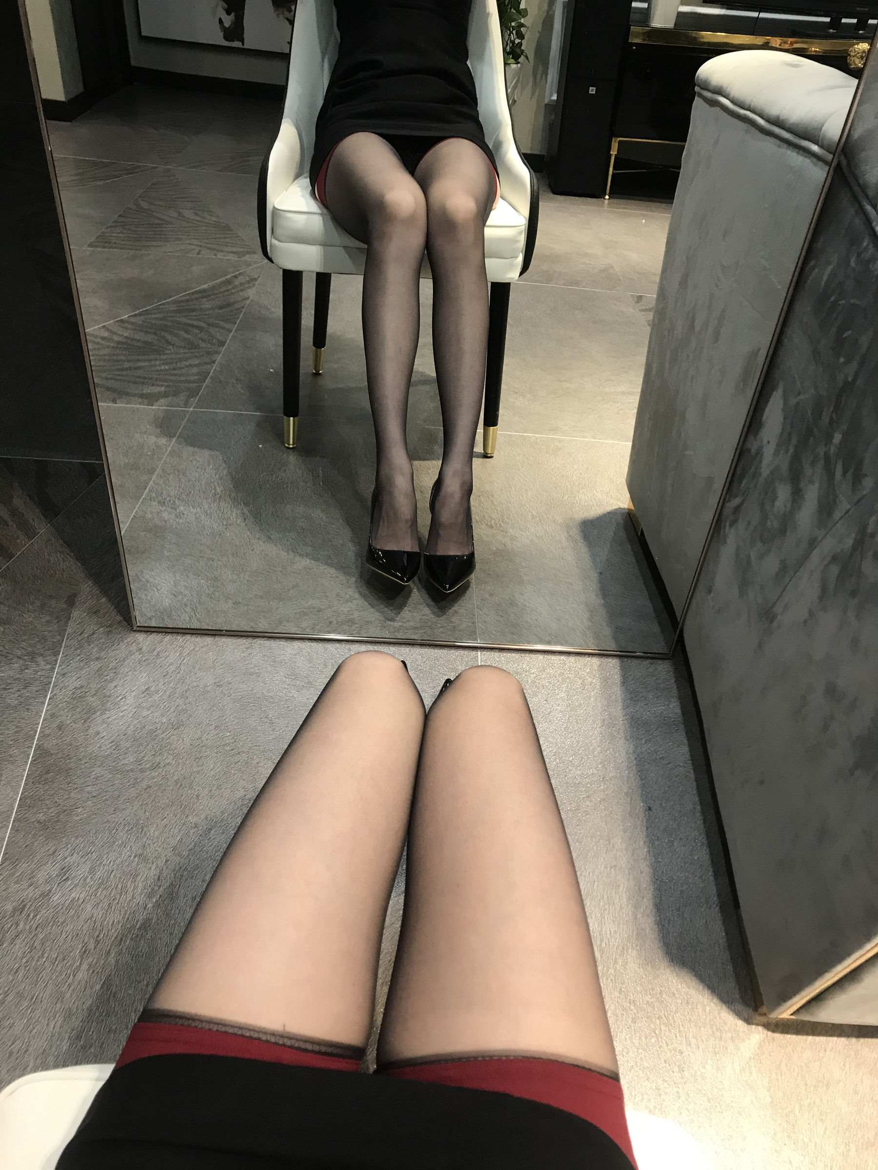 丝足博主麋鹿_Monroe 2020.04.02 黑色丝情