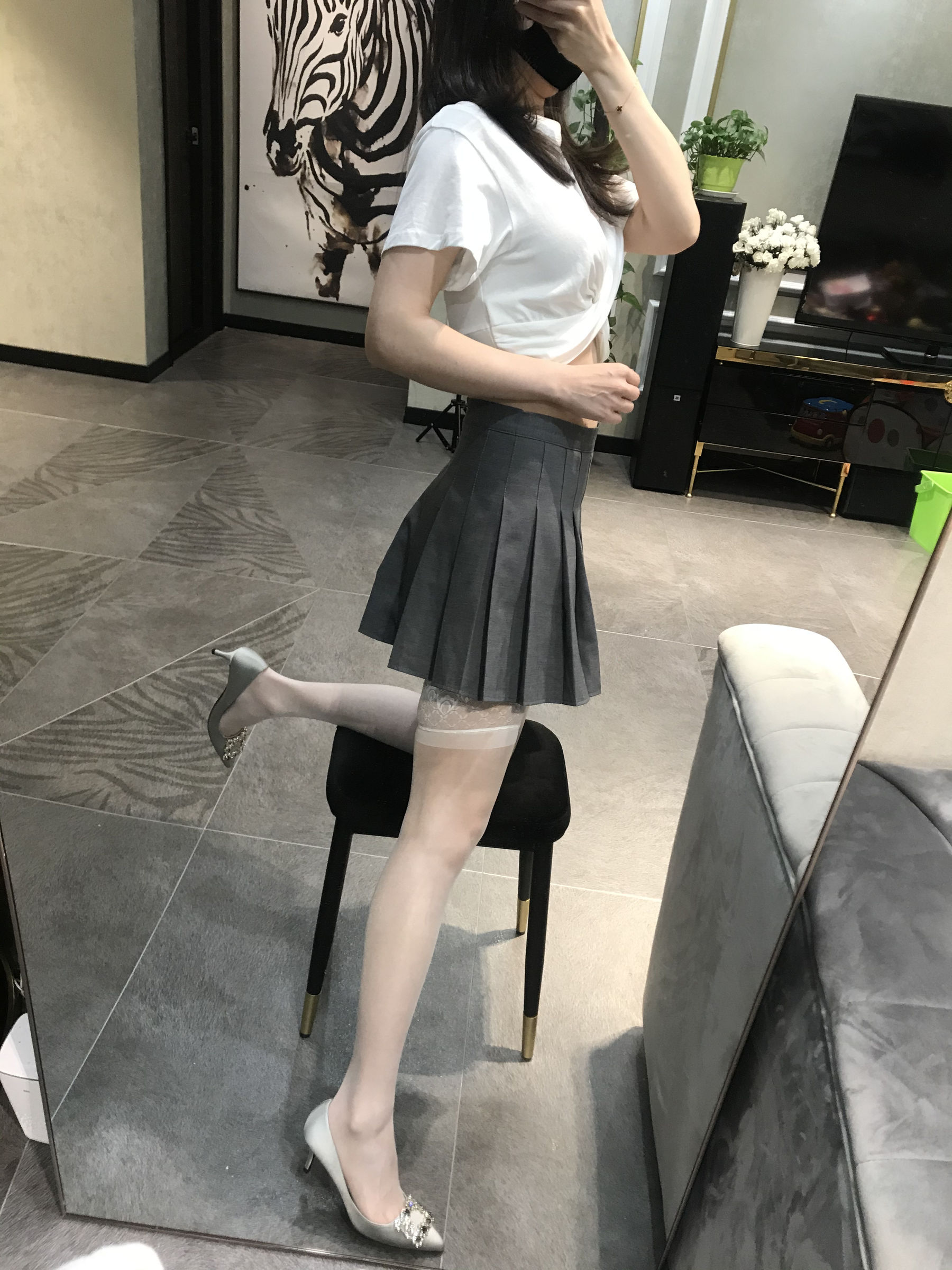 丝足博主麋鹿_Monroe 2020.04.04 圆臀诱惑