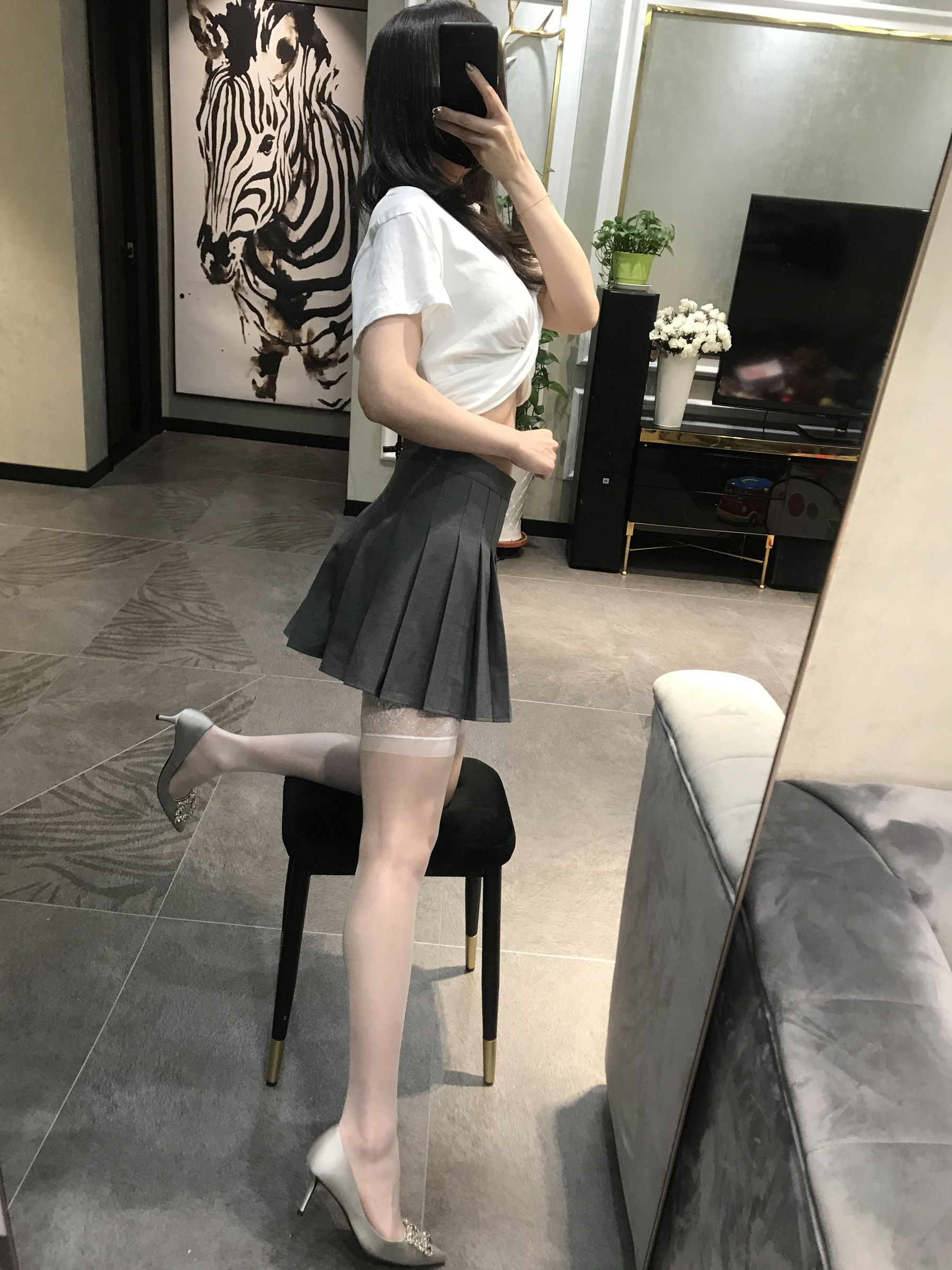 丝足博主麋鹿_Monroe 2020.04.04 圆臀诱惑