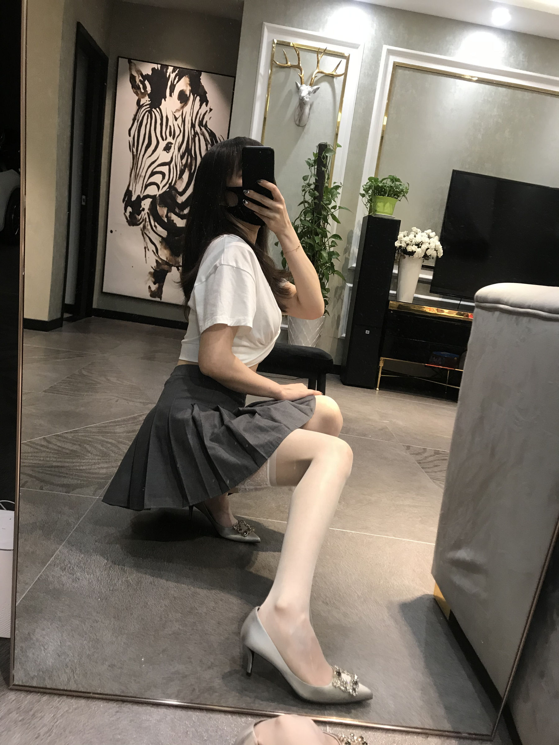 丝足博主麋鹿_Monroe 2020.04.04 圆臀诱惑