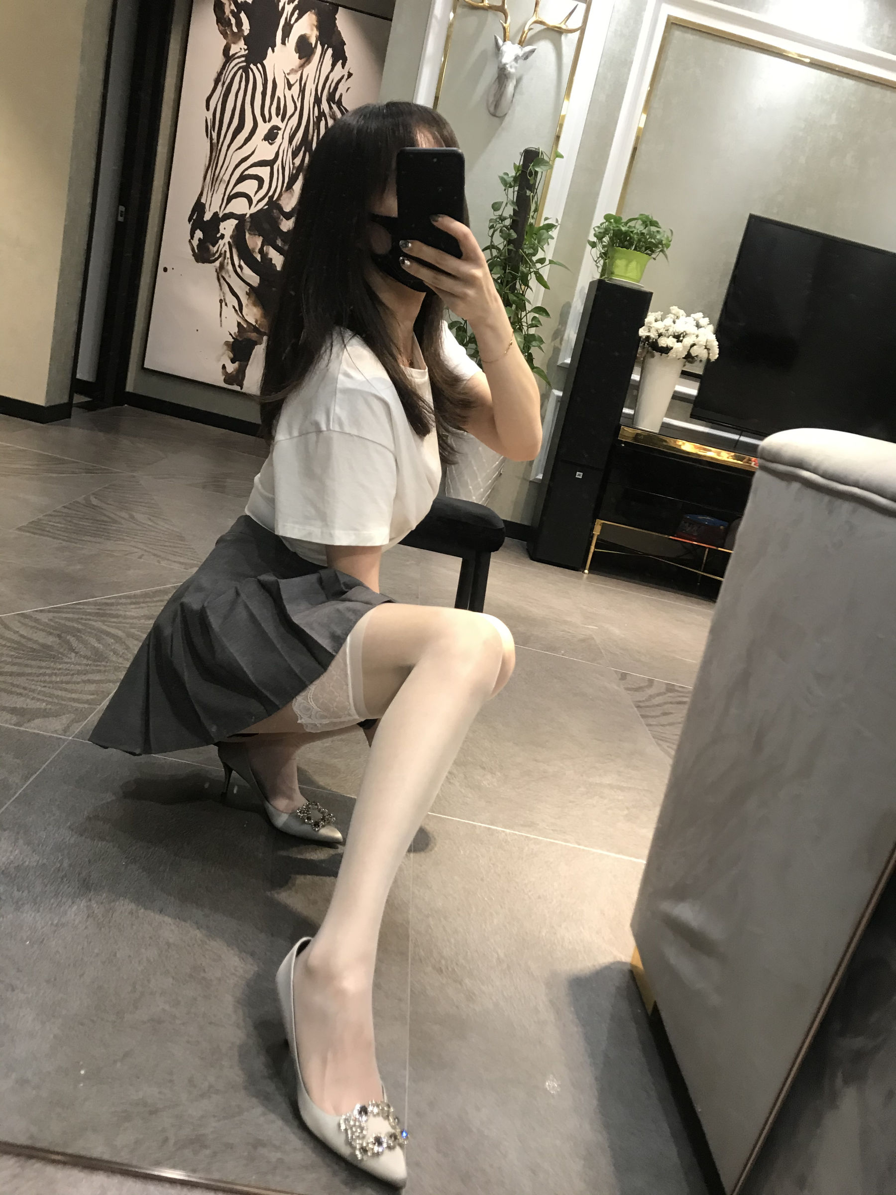 丝足博主麋鹿_Monroe 2020.04.04 圆臀诱惑