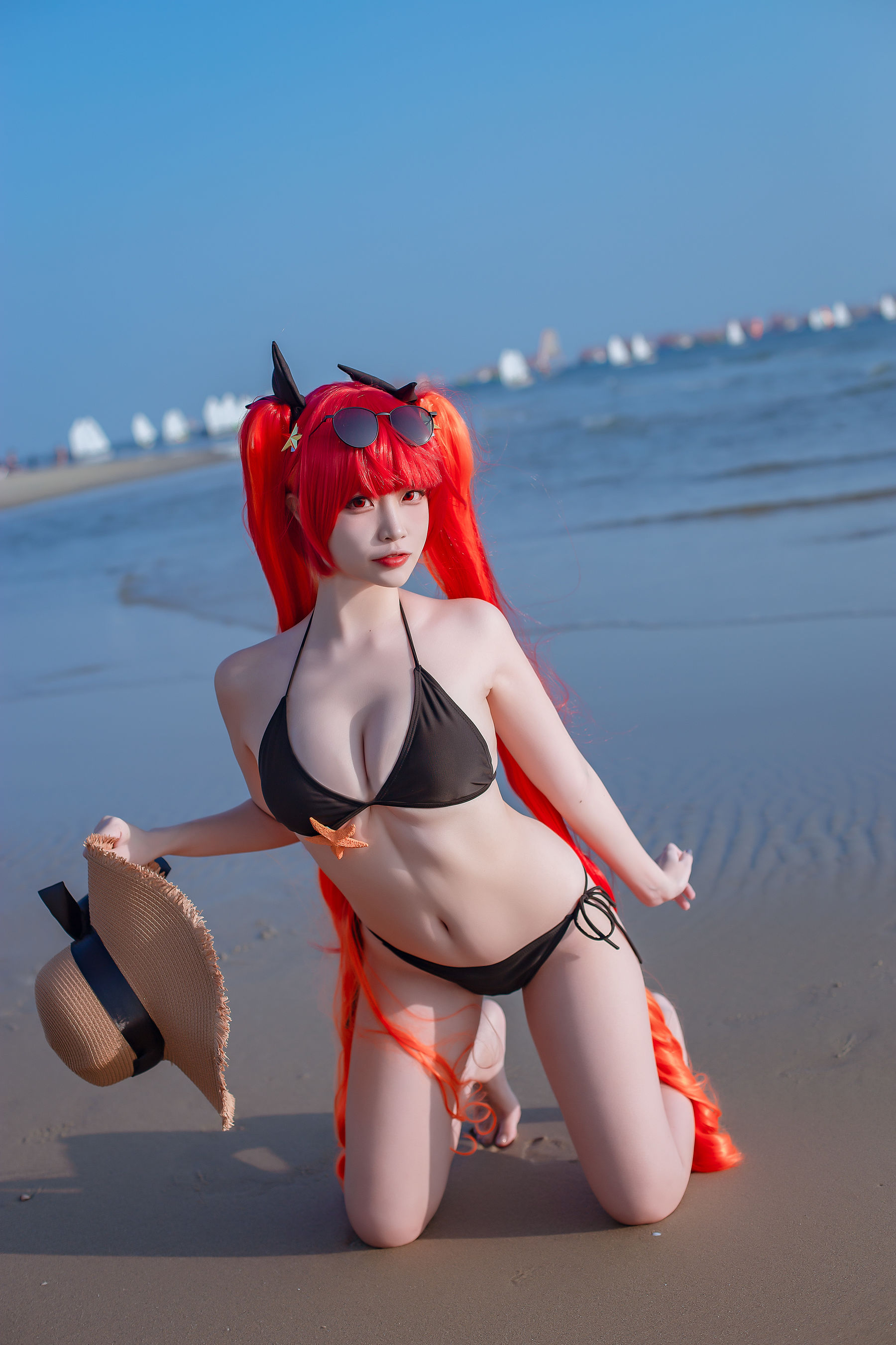 [网红COS] 人气Coser二佐Nisa - 碧蓝 火奴鲁鲁泳装