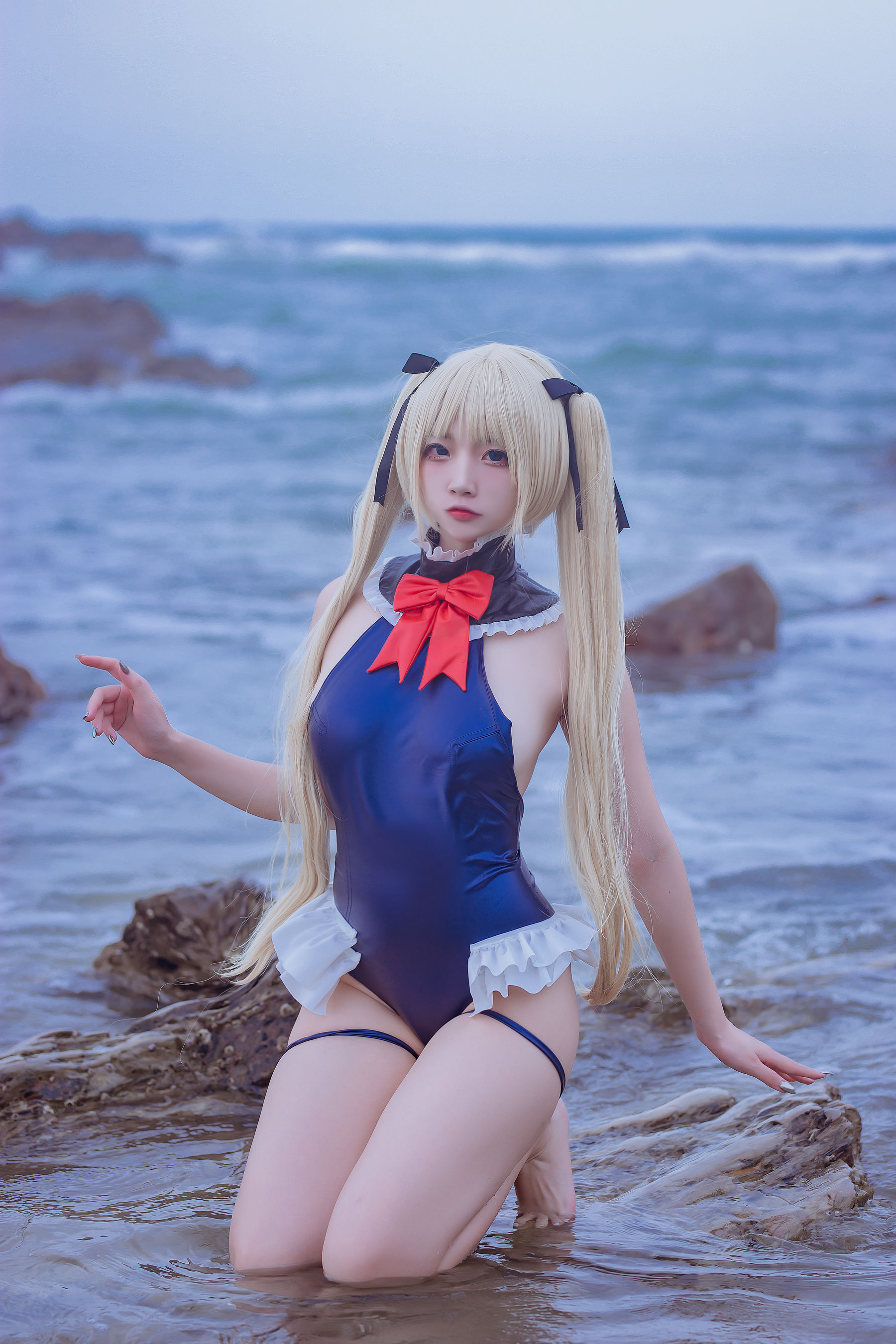 [网红COS] 人气Coser二佐Nisa - 碧蓝 玛丽罗斯泳装