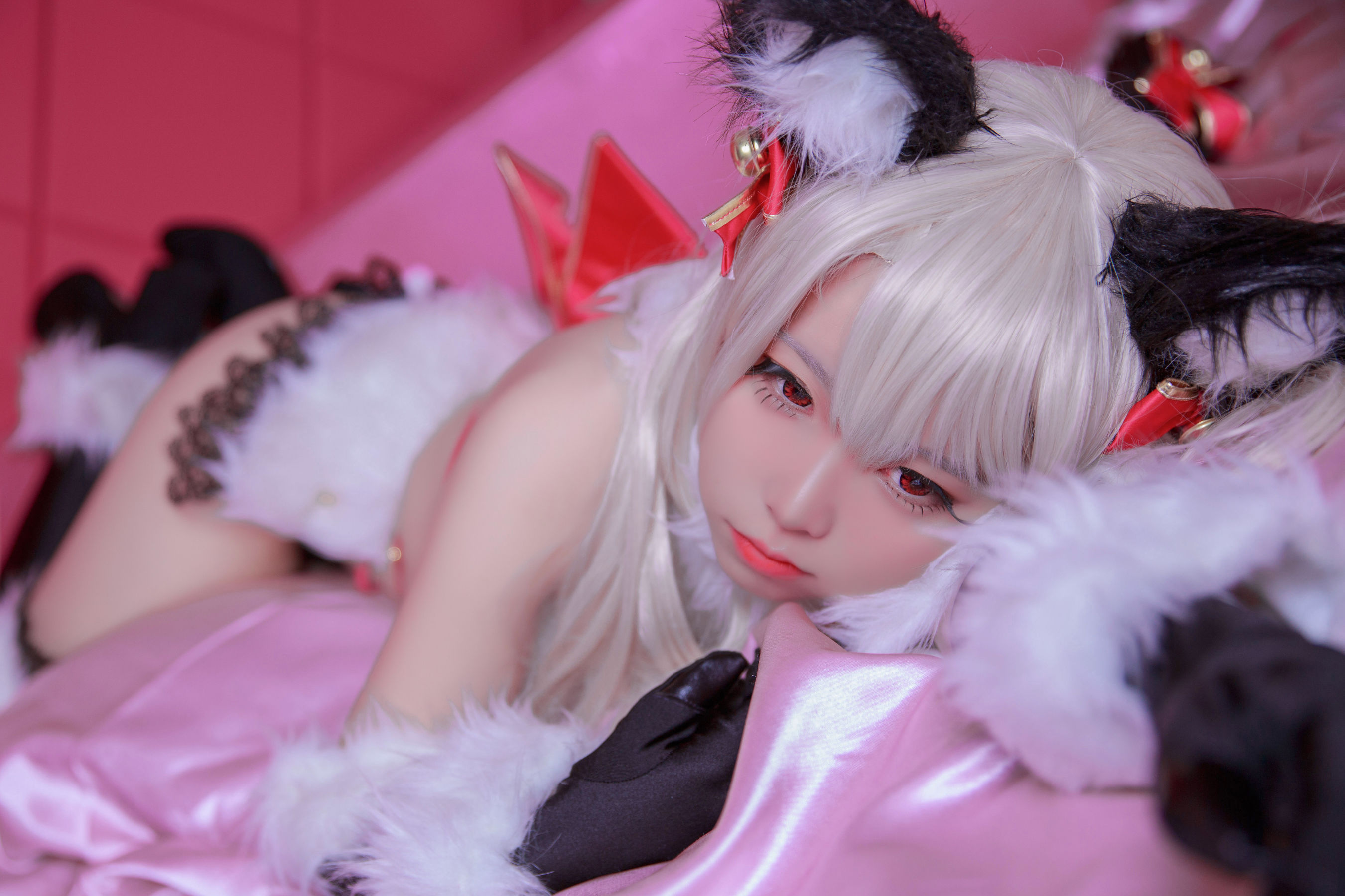 [网红COS] 动漫博主G44不会受伤 - 魔法少女伊莉雅 危险野兽