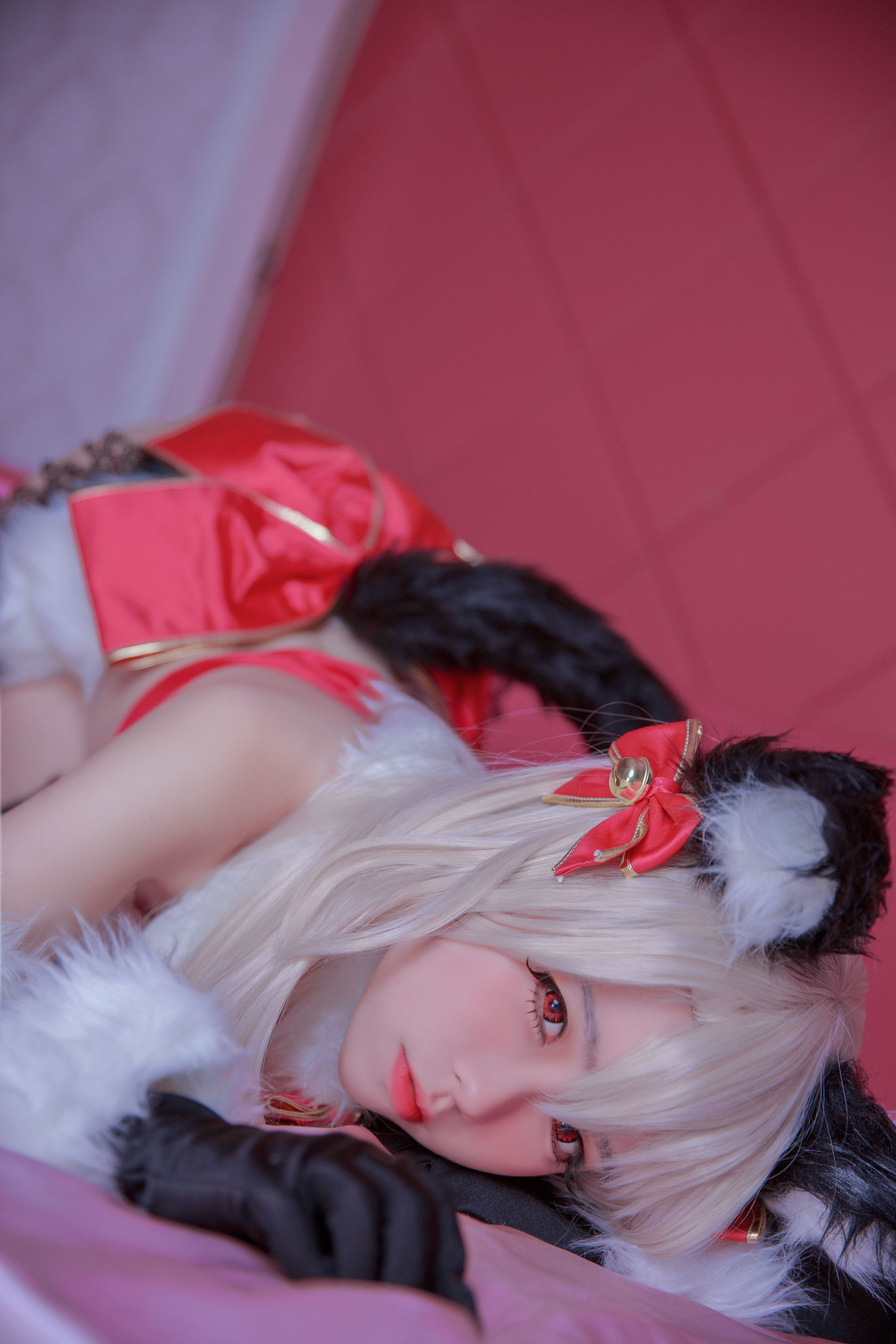 [网红COS] 动漫博主G44不会受伤 - 魔法少女伊莉雅 危险野兽