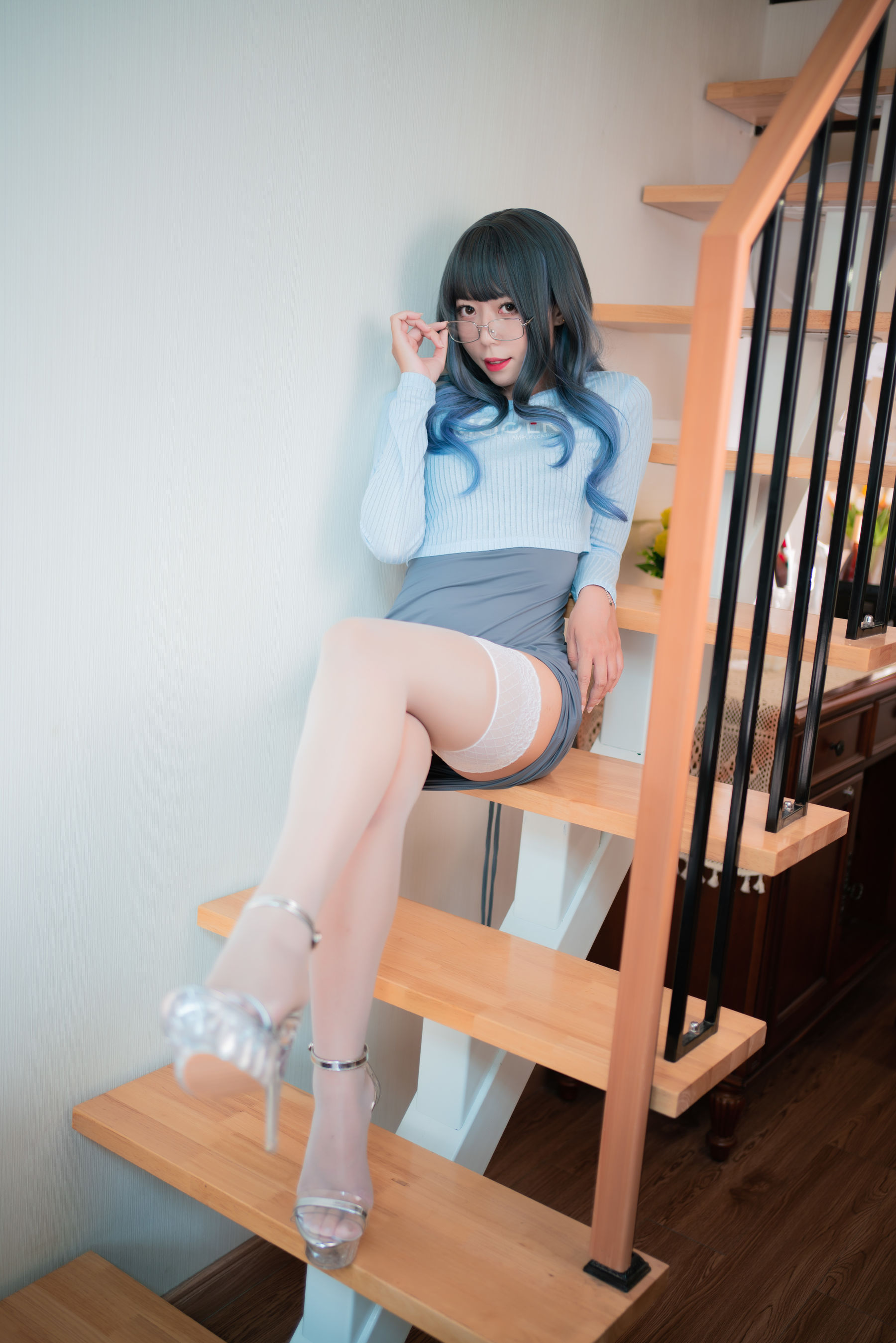 [网红COS] 动漫博主Money冷冷 - 吉他少女