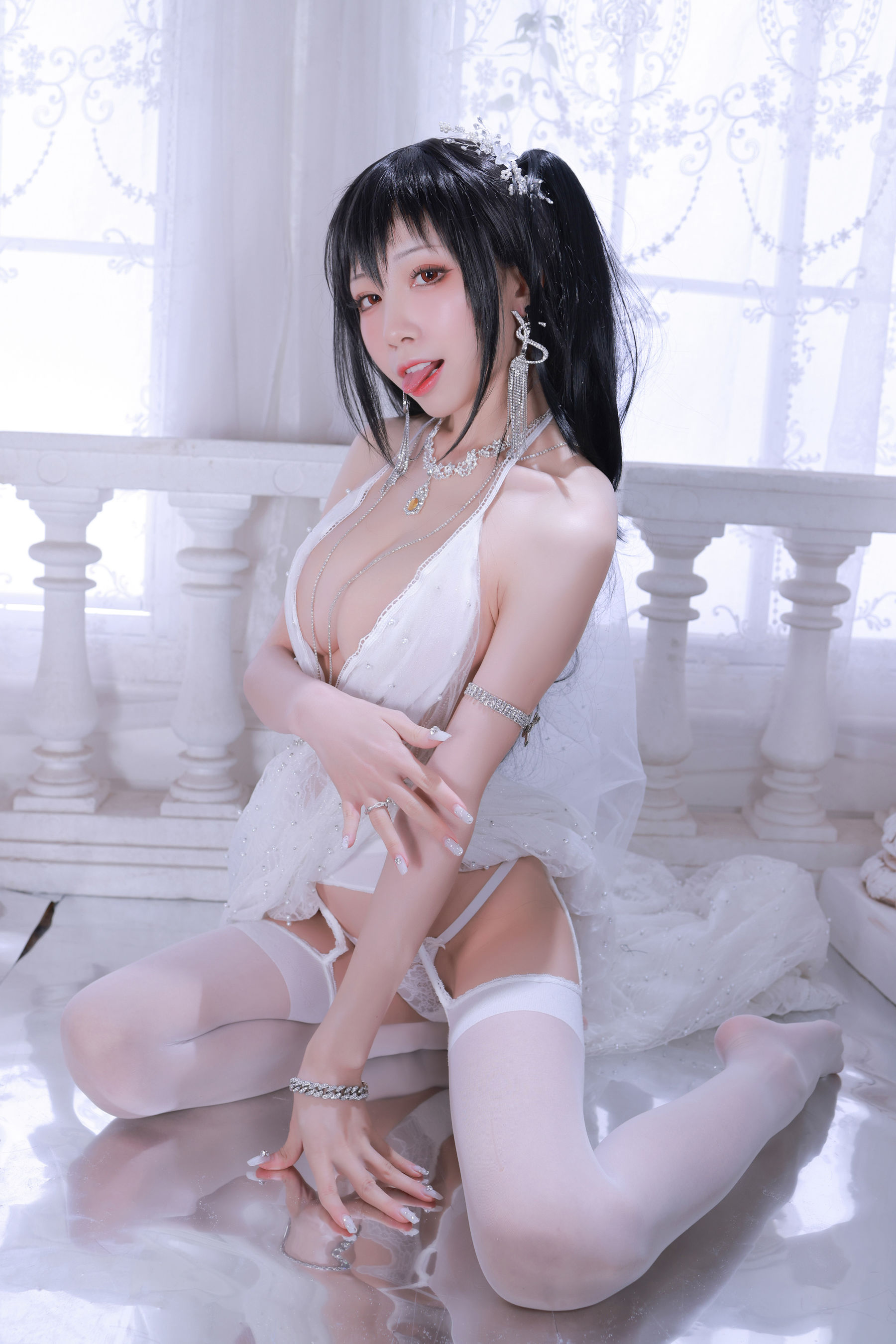 [网红COS] 动漫博主水淼aqua - 大凤婚纱