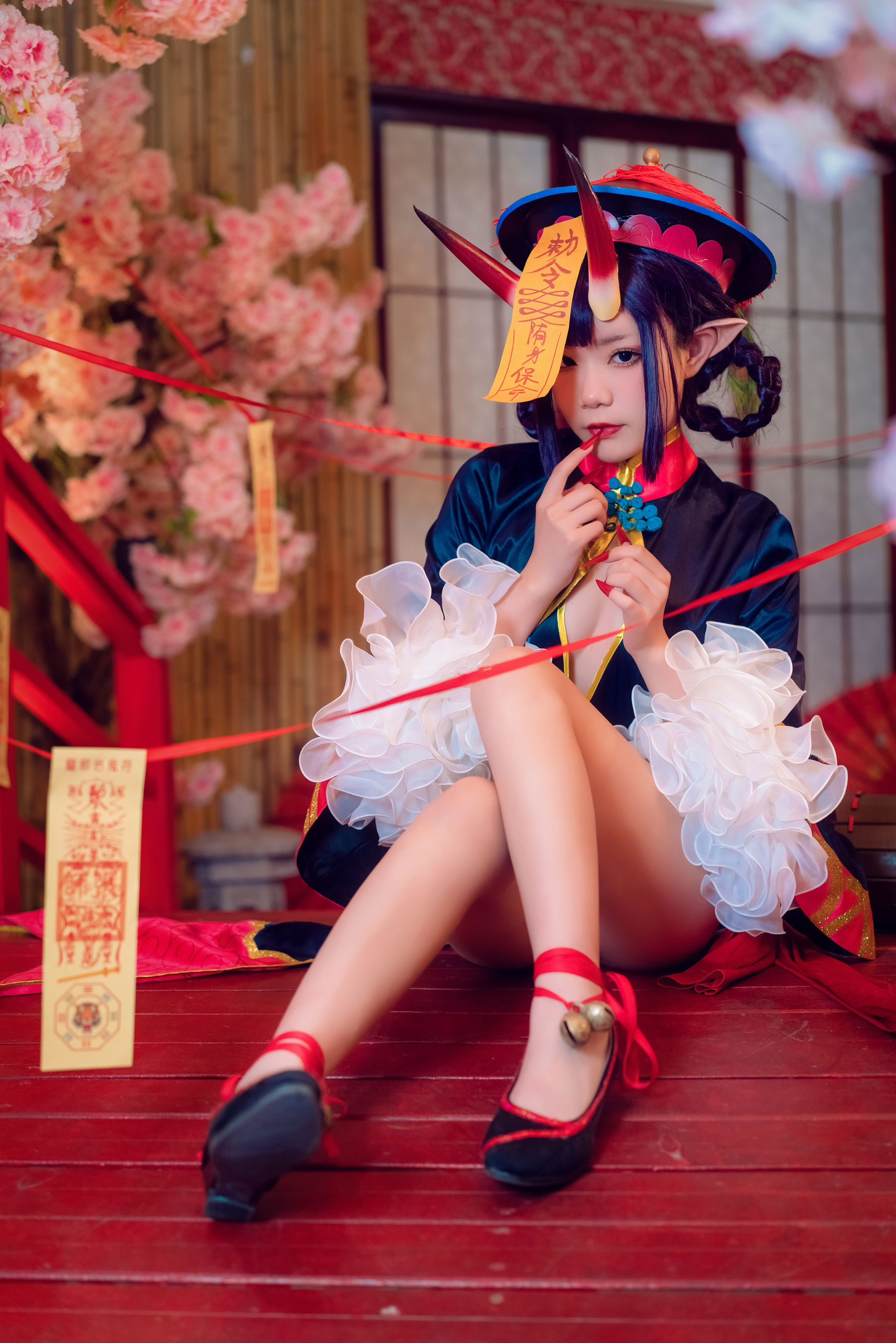 [网红COS] 动漫博主王胖胖u - fate酒吞僵尸童子