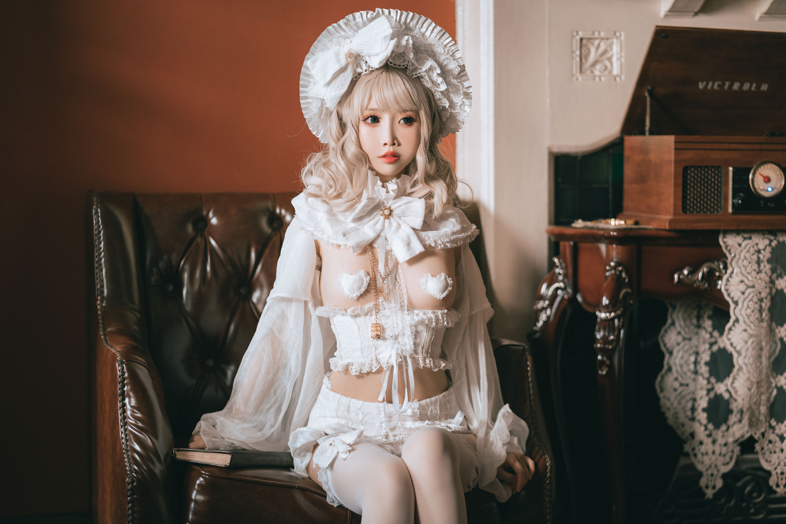 [网红COS] 可爱人气Coser面饼仙儿 - 法兰西YasahimeLO