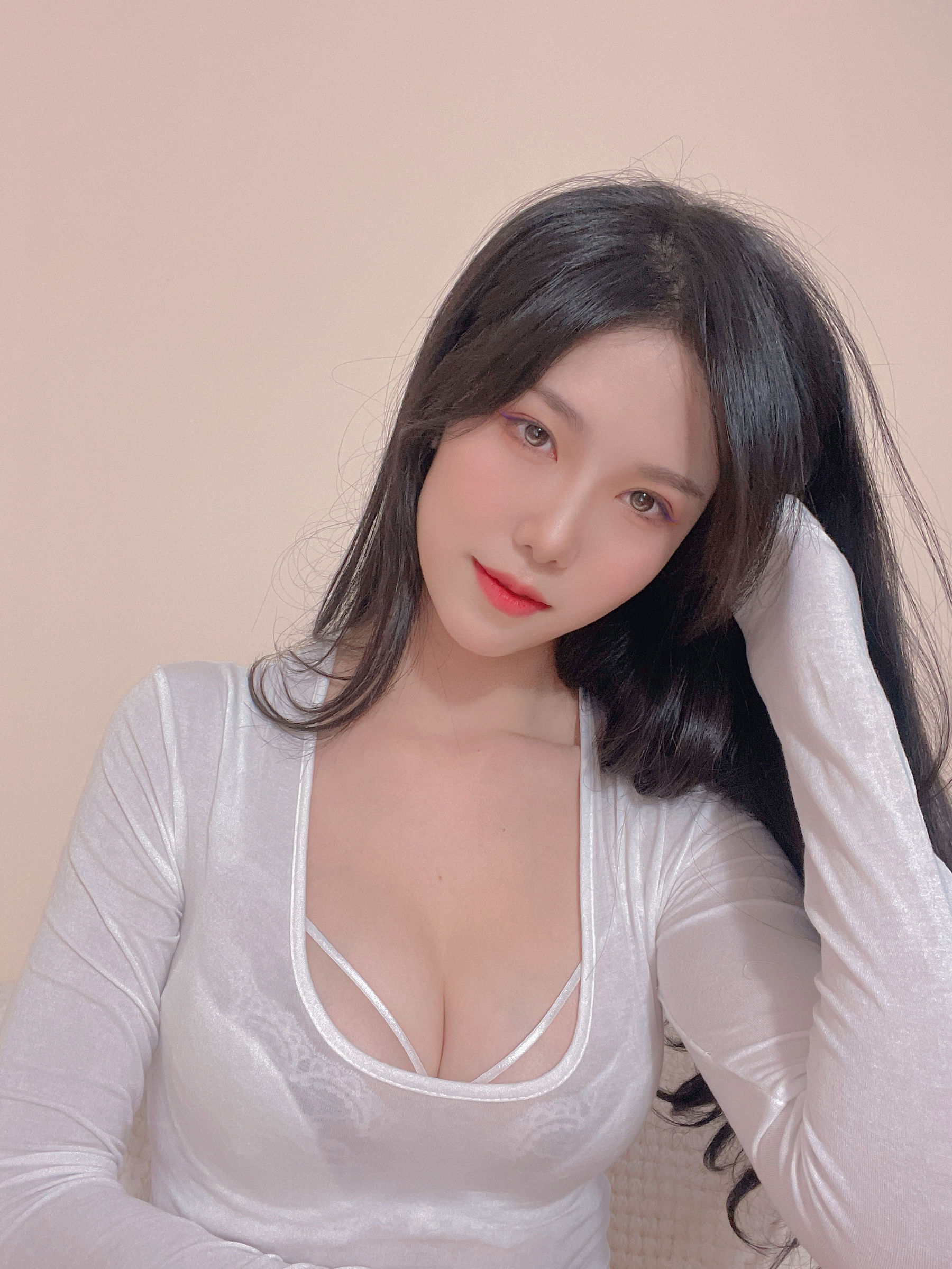 [网红COS] 抖娘-利世图集 - 居家阿娇