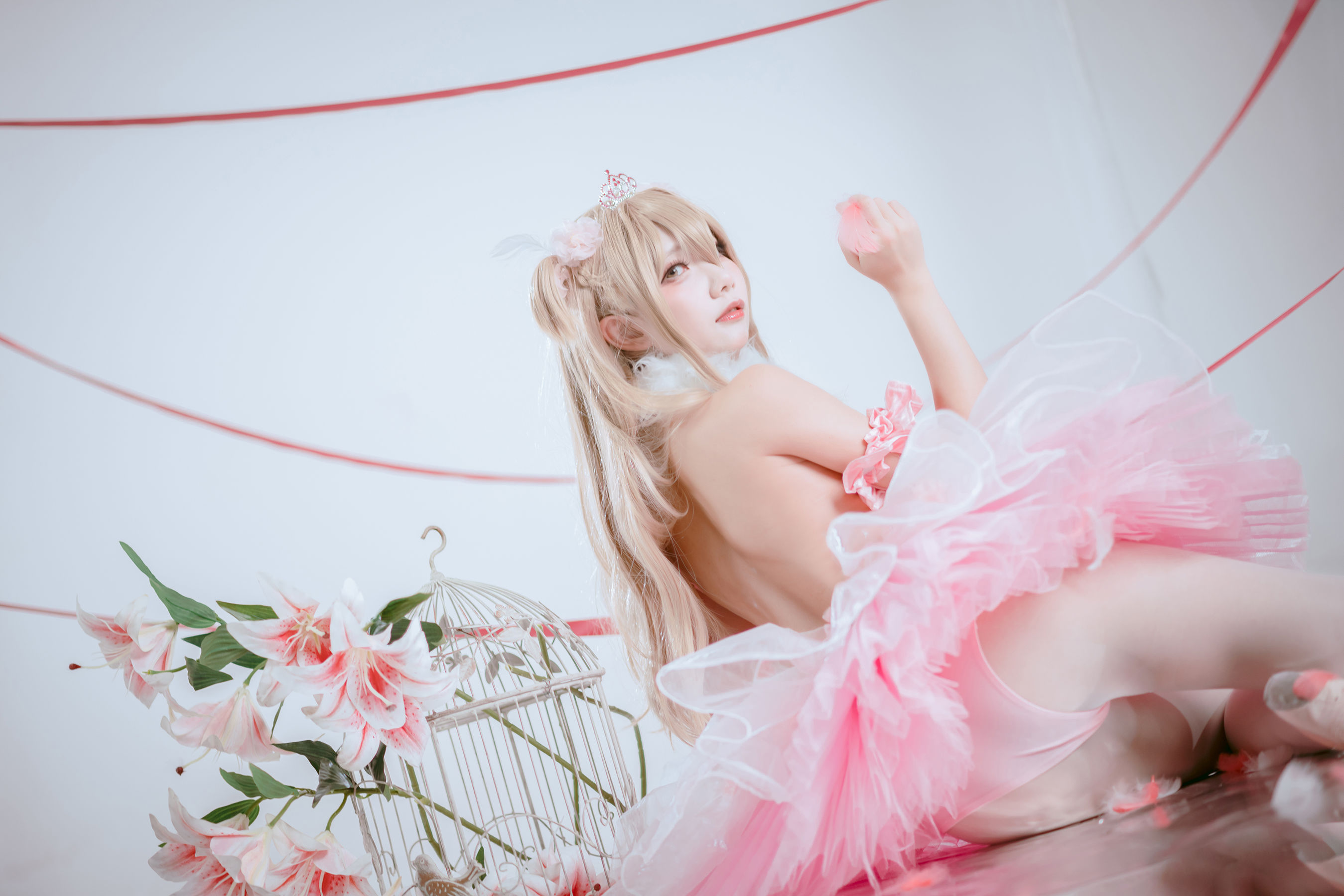 [网红COS] 是一只熊仔吗 - anmi 后辈酱