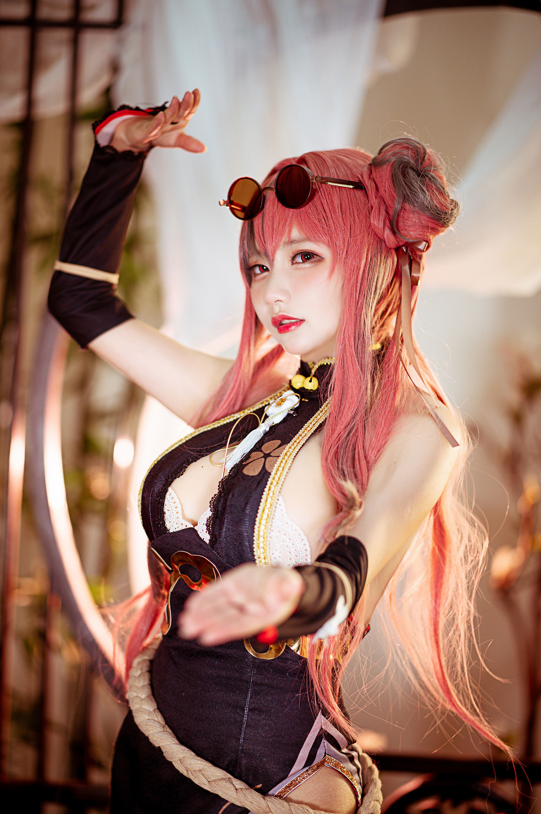 [网红COS] 是一只熊仔吗 - 布莱默顿 功夫少女