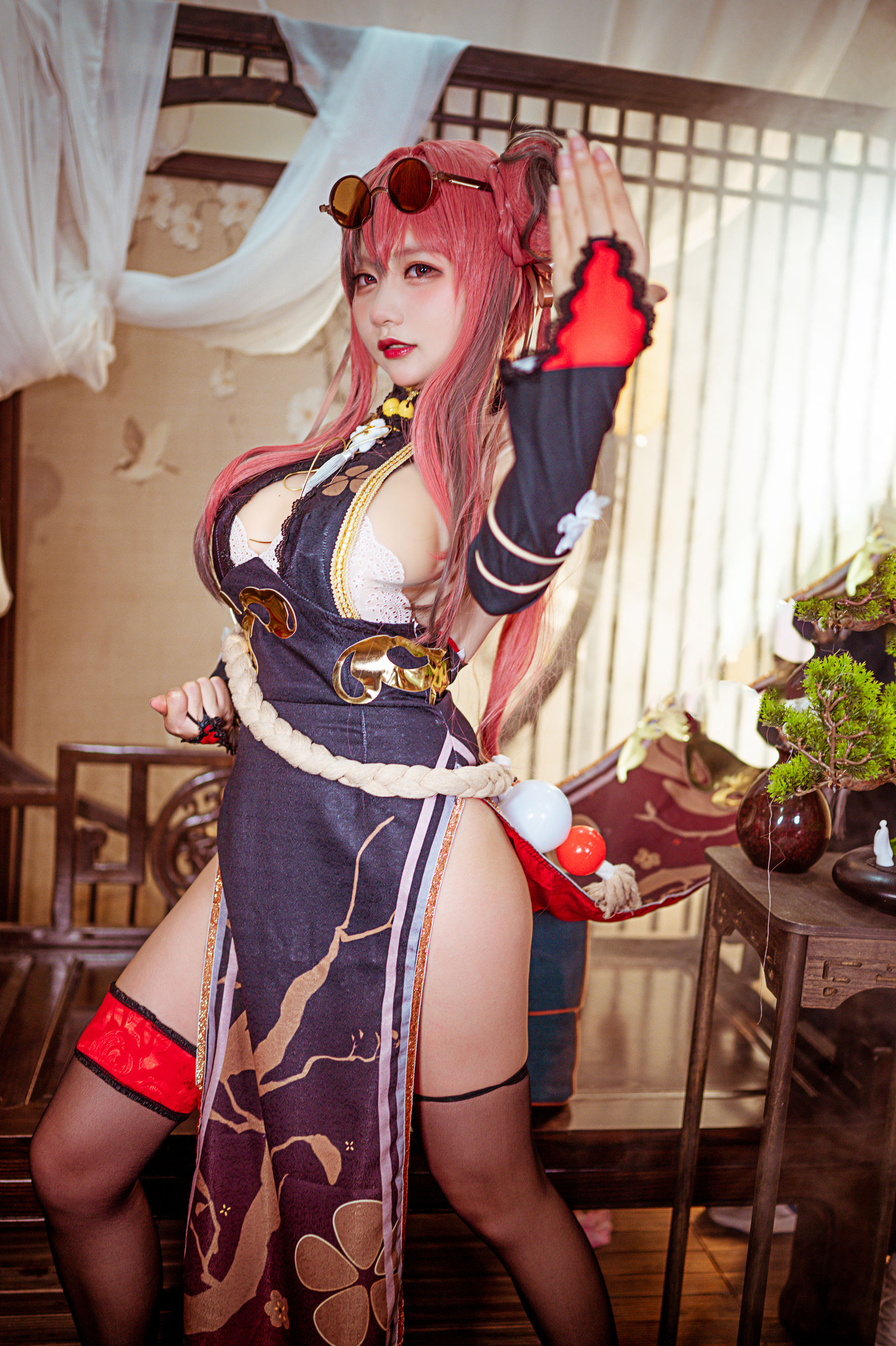 [网红COS] 是一只熊仔吗 - 布莱默顿 功夫少女