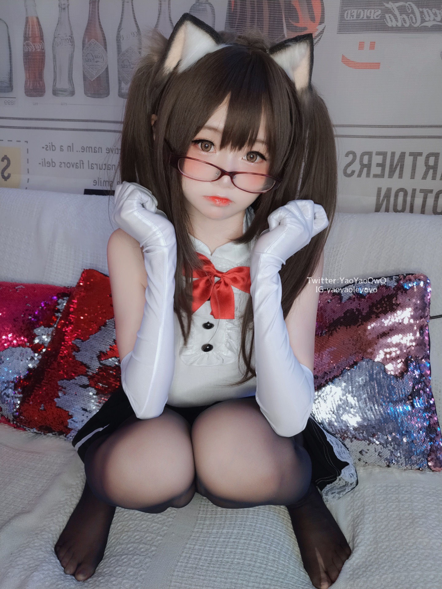 [网红COS] 萌妹子Coser摇摇乐yoyo - 黑色紧身衣