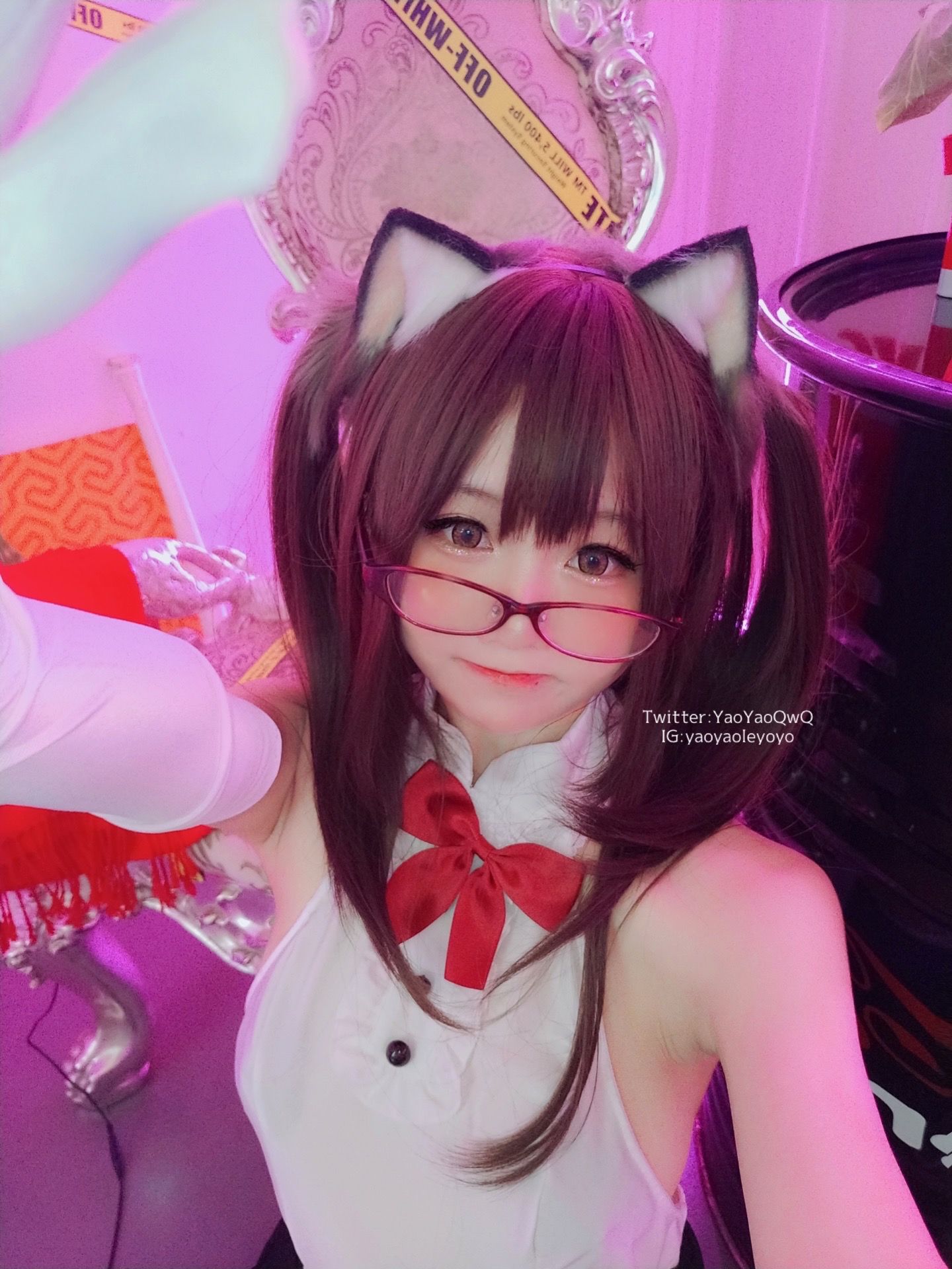 [网红COS] 萌妹子Coser摇摇乐yoyo - 黑色紧身衣