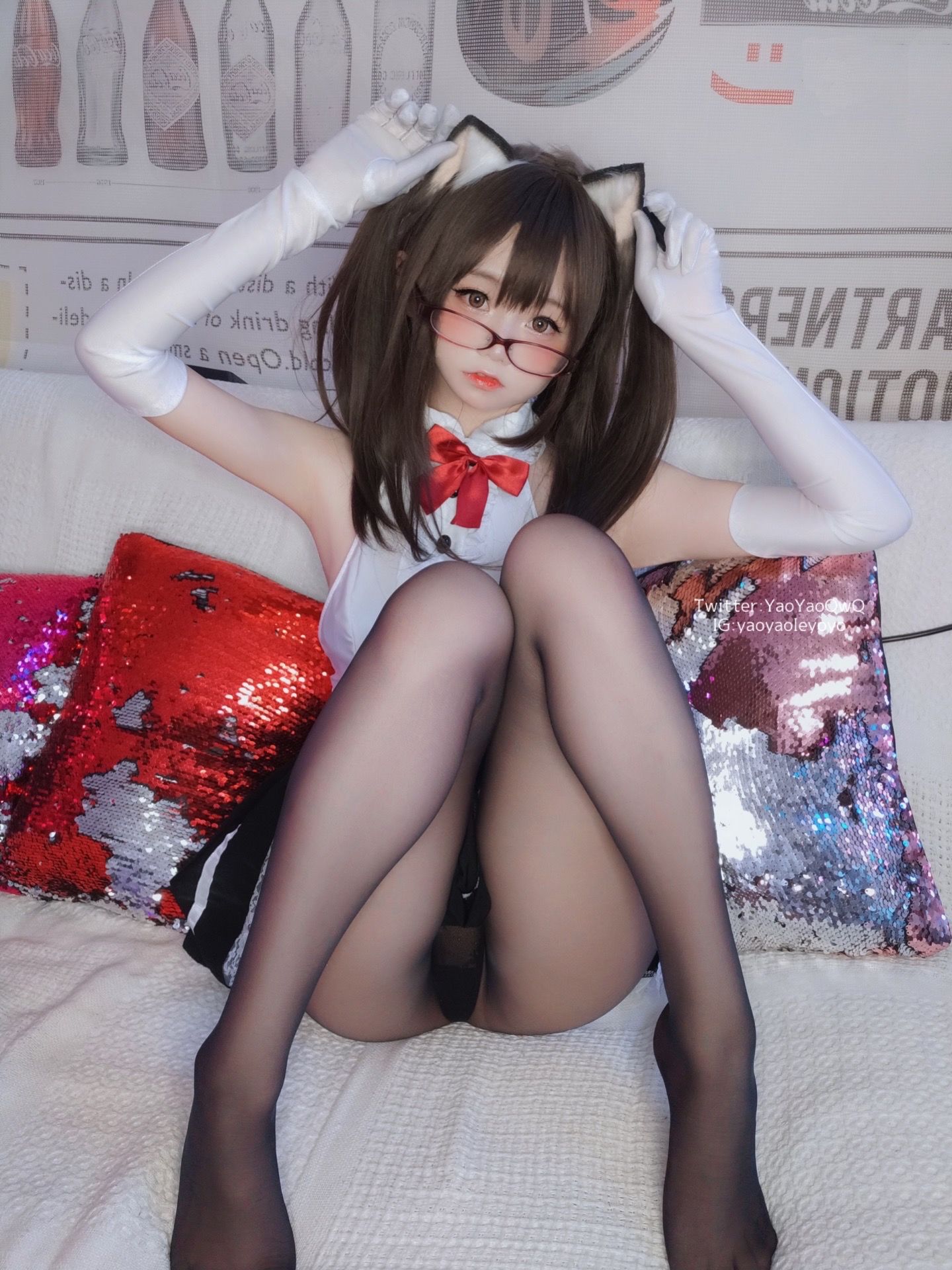 [网红COS] 萌妹子Coser摇摇乐yoyo - 黑色紧身衣