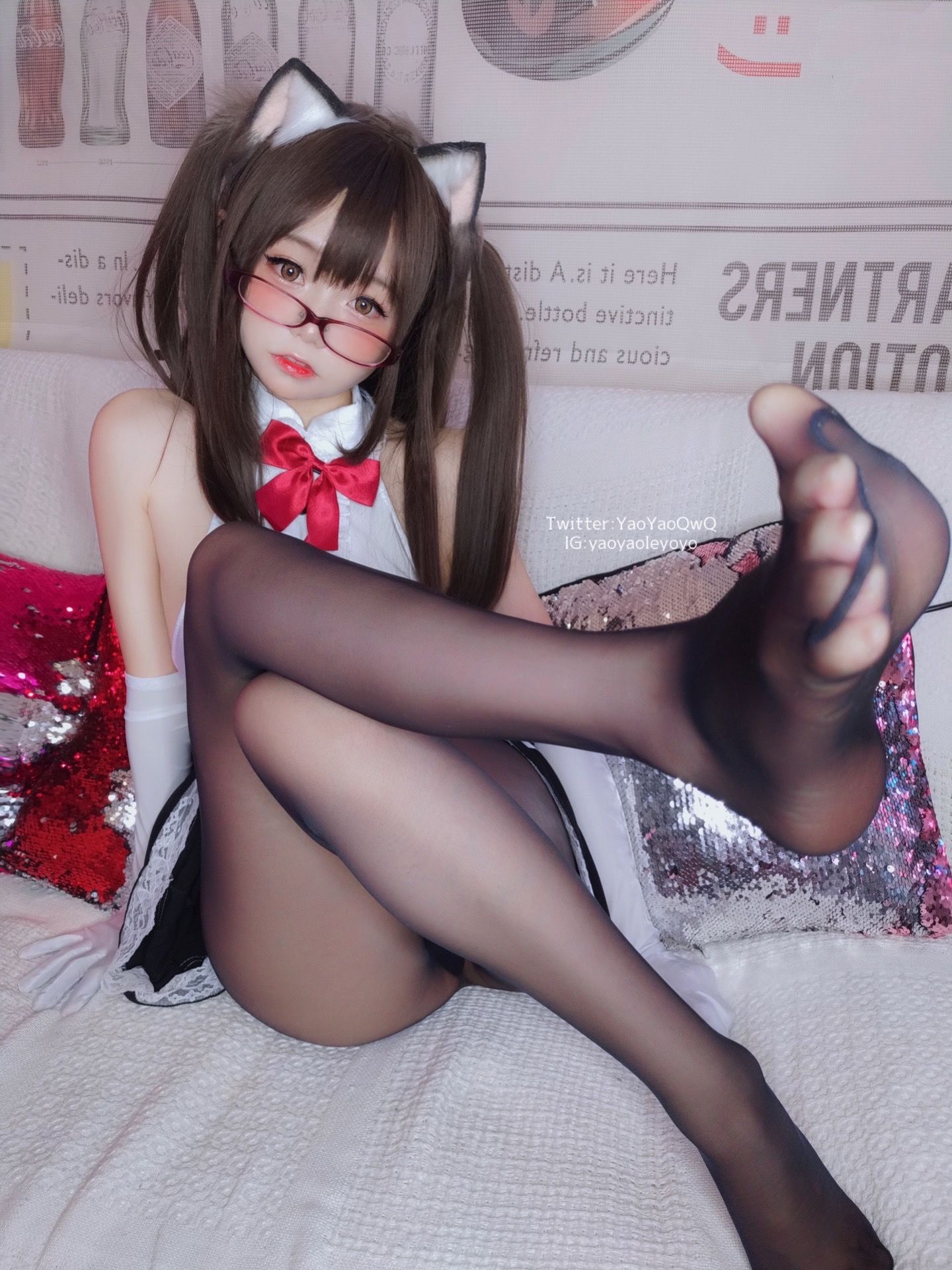 [网红COS] 萌妹子Coser摇摇乐yoyo - 黑色紧身衣